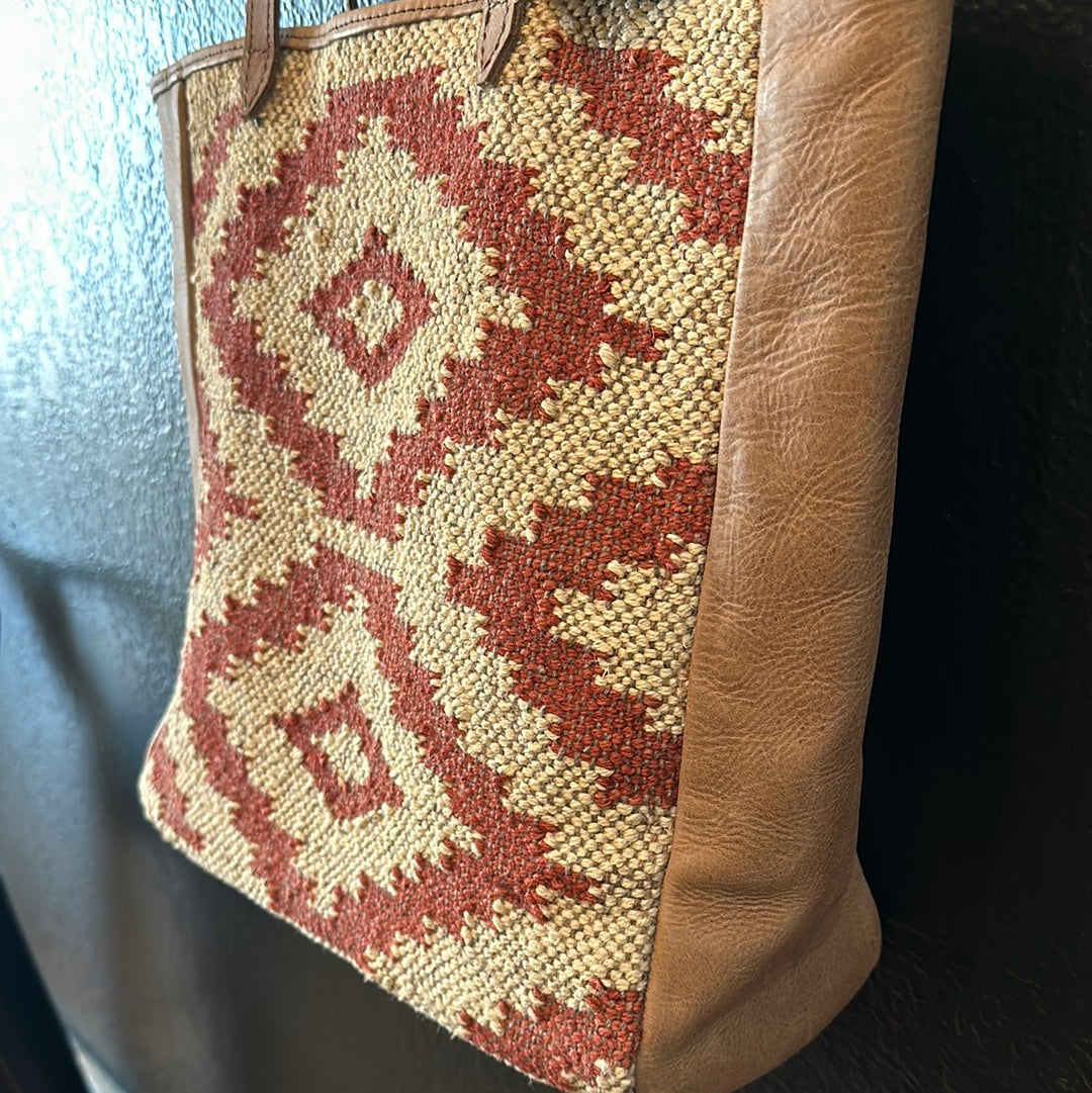 Rosa Lilia Tote
