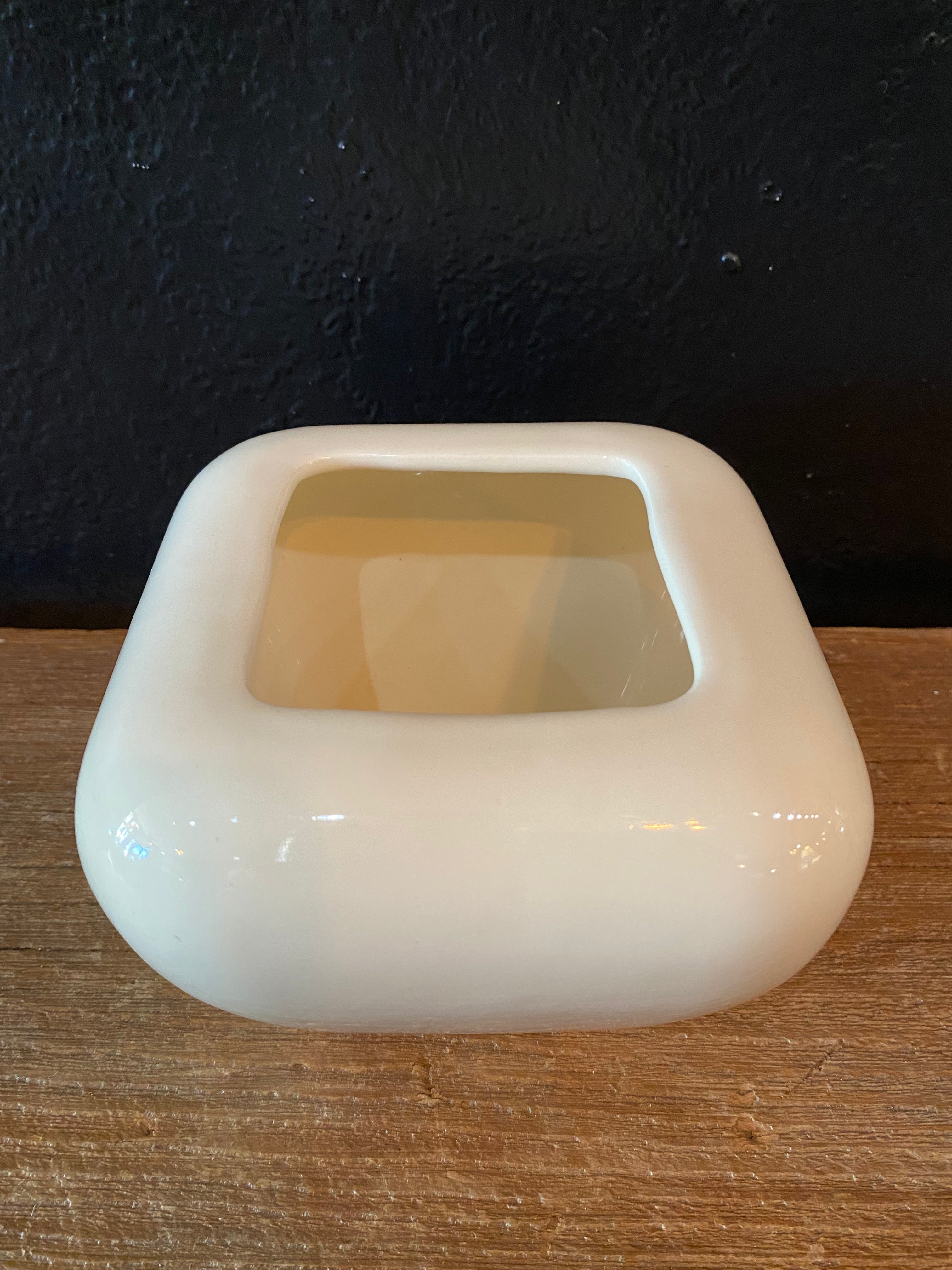 Haeger Creamy White Planter