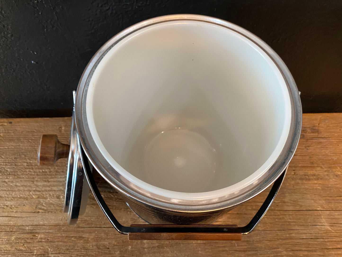 MCM Ice Bucket