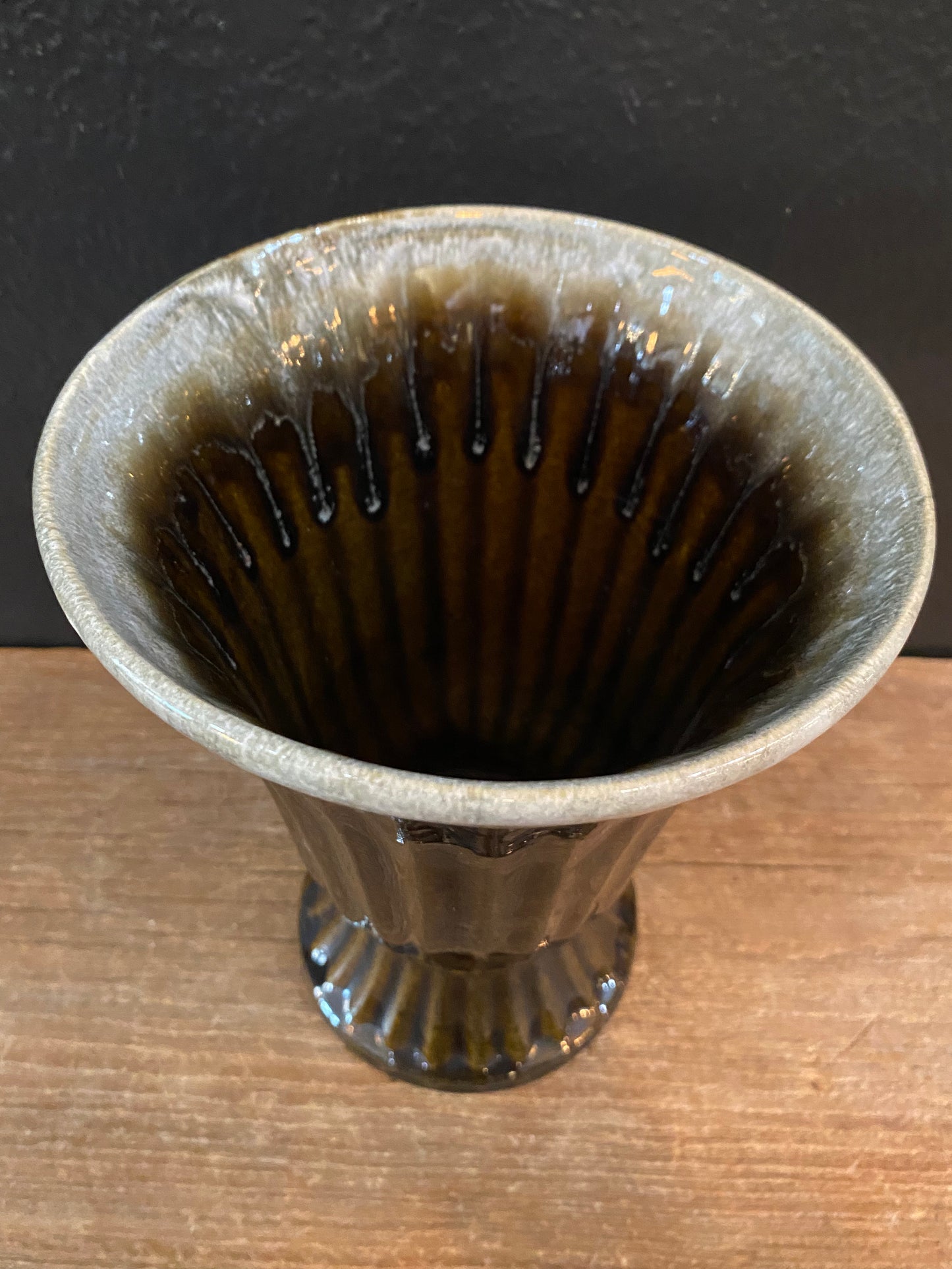 Roseville Planter
