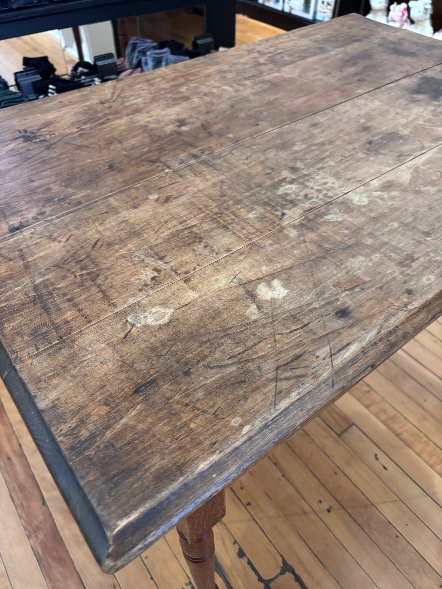 Primitive Farmhouse Kitchen Table