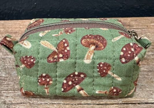 Hand Sewn Zippered Pouches