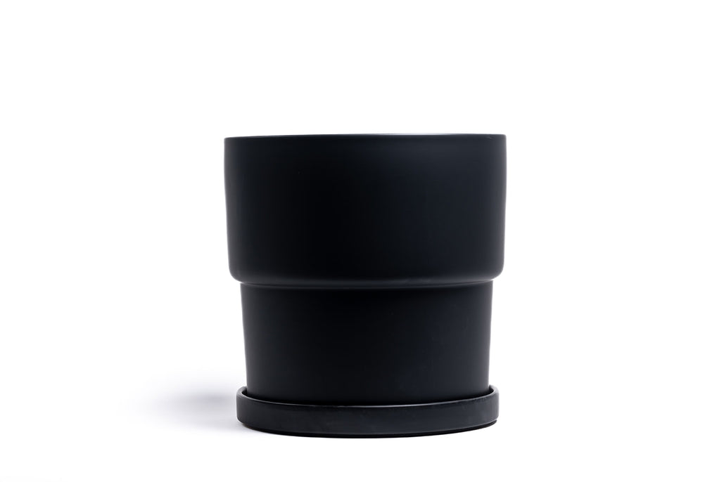 Calyx Pot with Water Saucer
