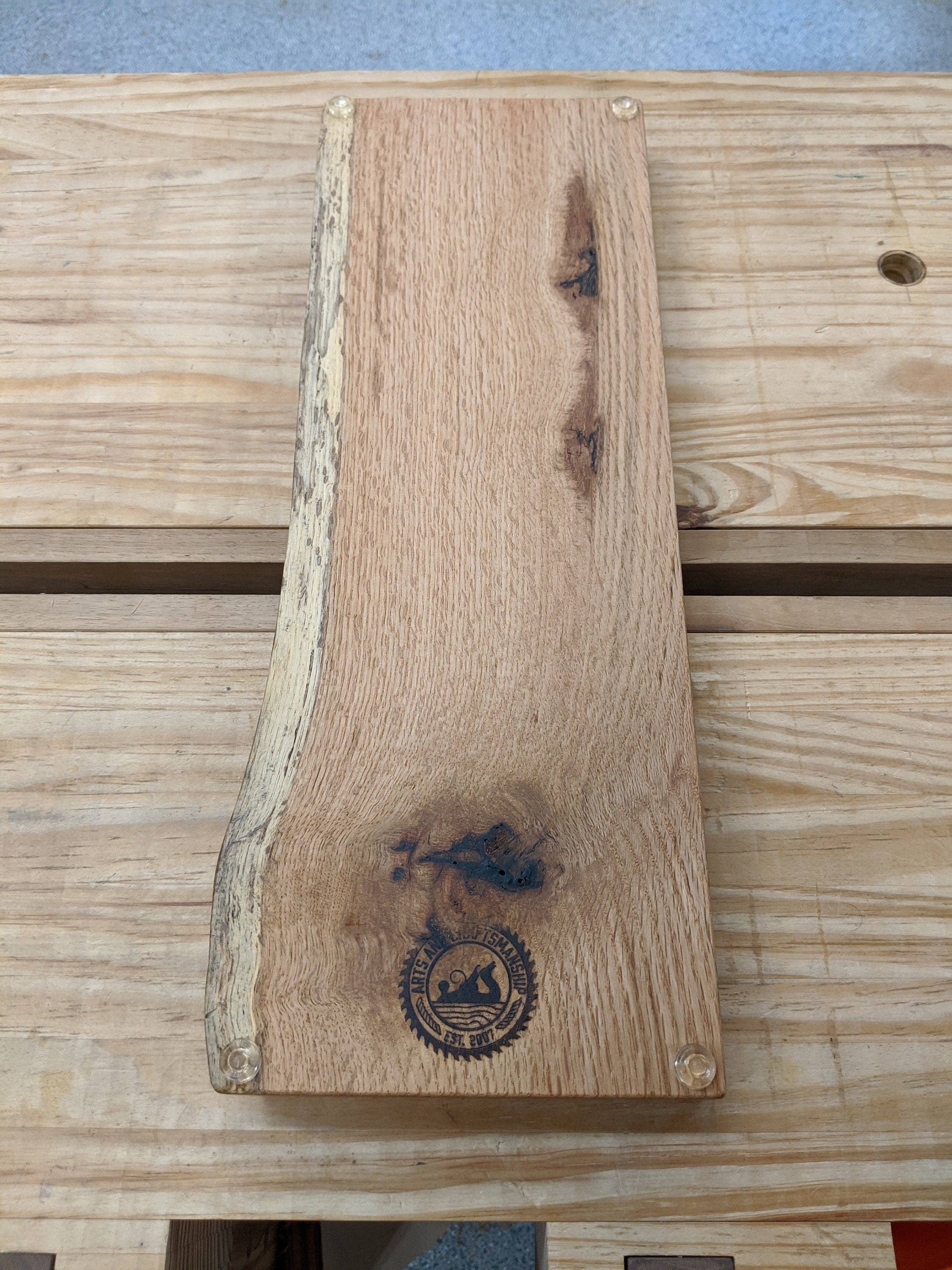 Live Edge Cribbage Board