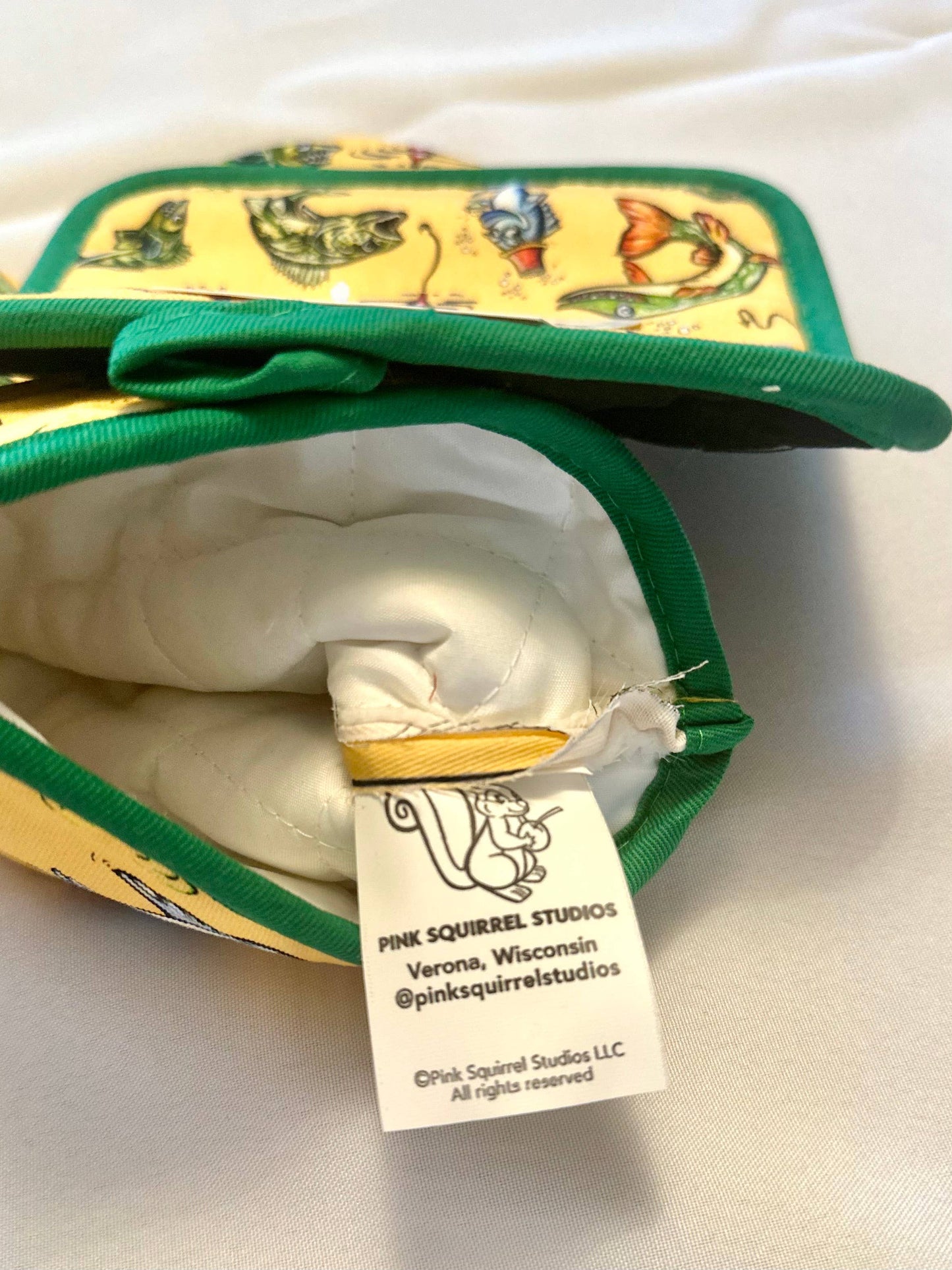 Kitchen Mitt Wisconsin Themed