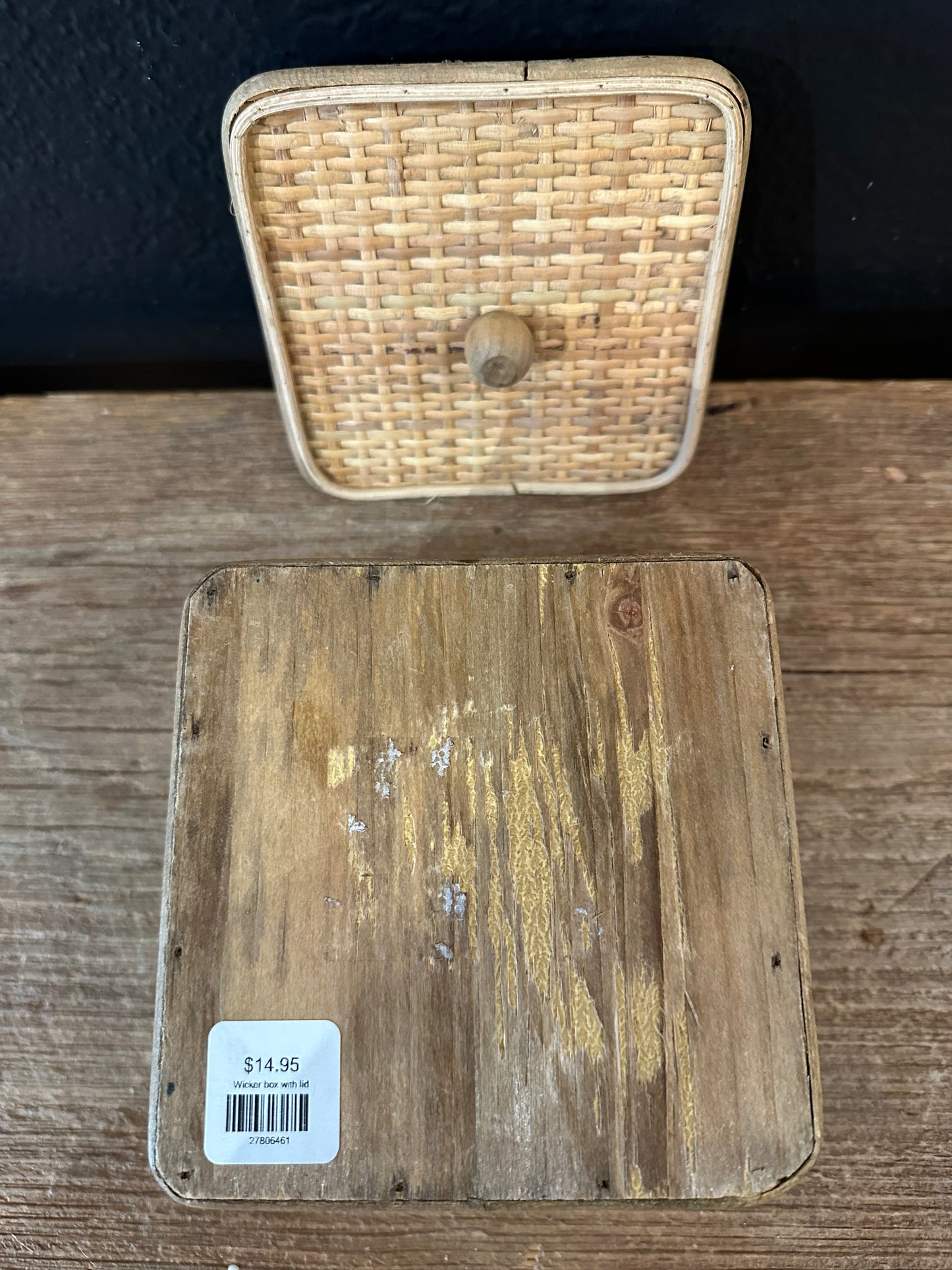 Wicker Box With Lid