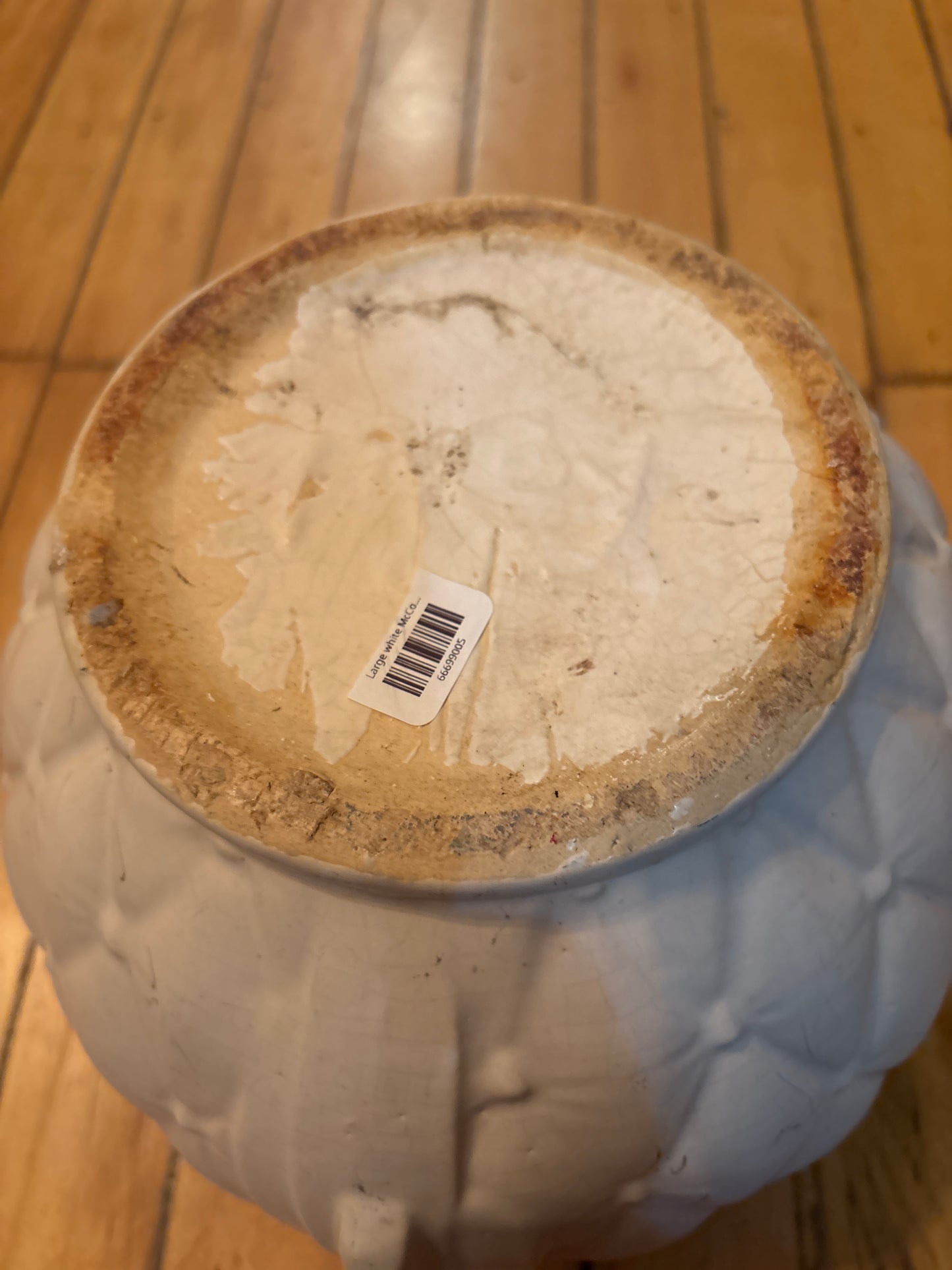 McCoy Pottery Leaf and Berry Pot