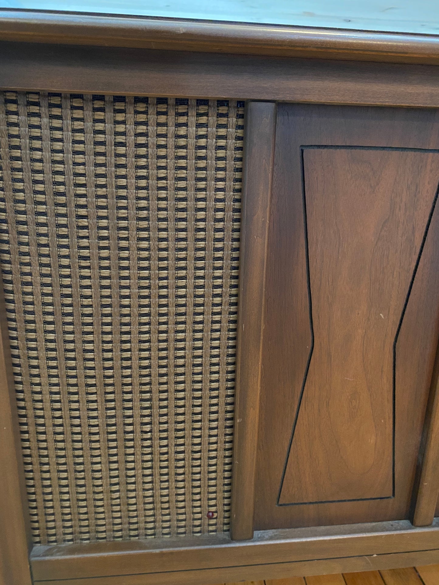 MCM Stereo Cabinet