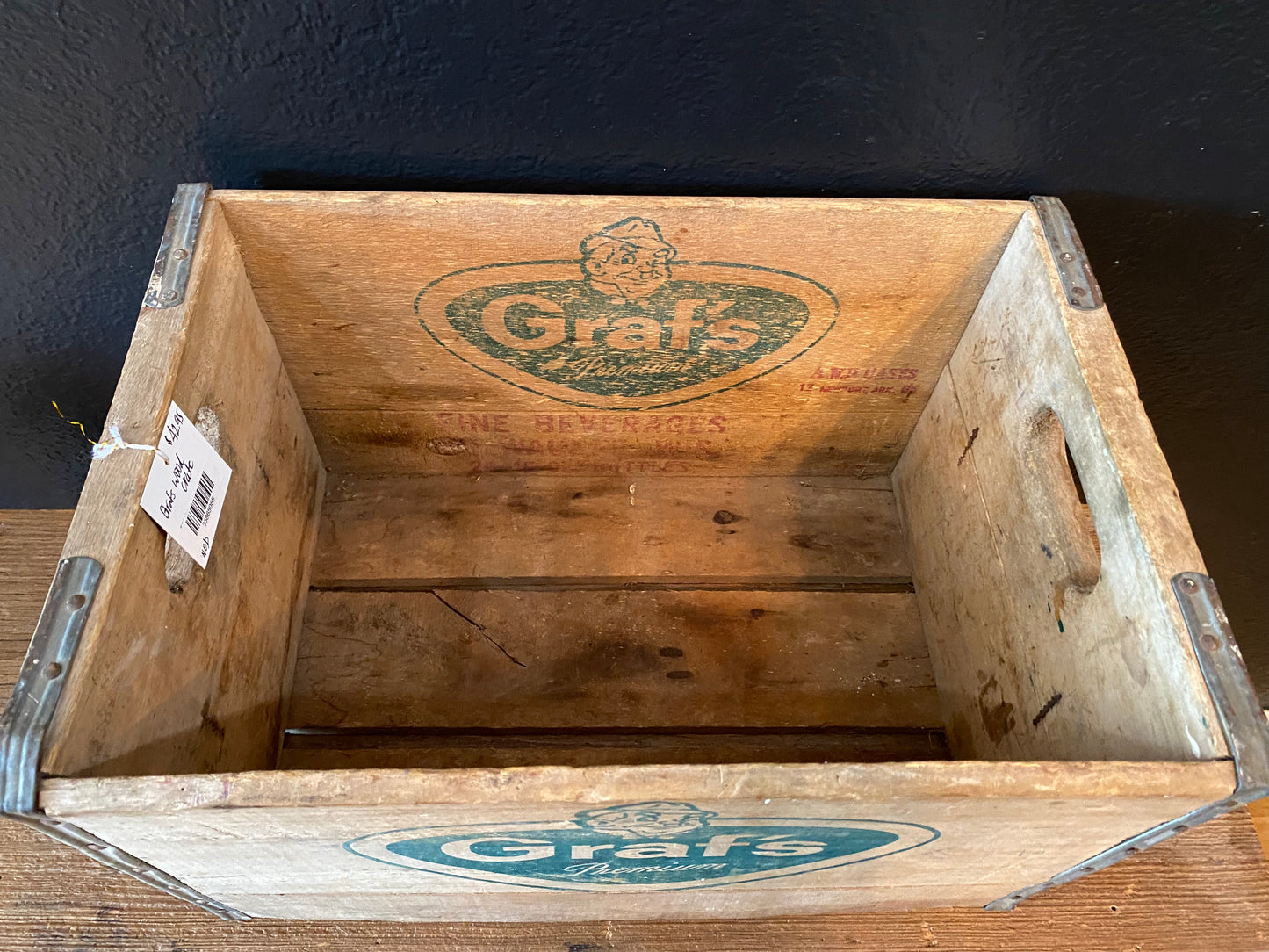 Graf’s Premium Beverage Crate