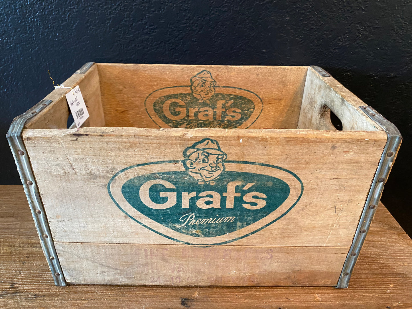 Graf’s Premium Beverage Crate