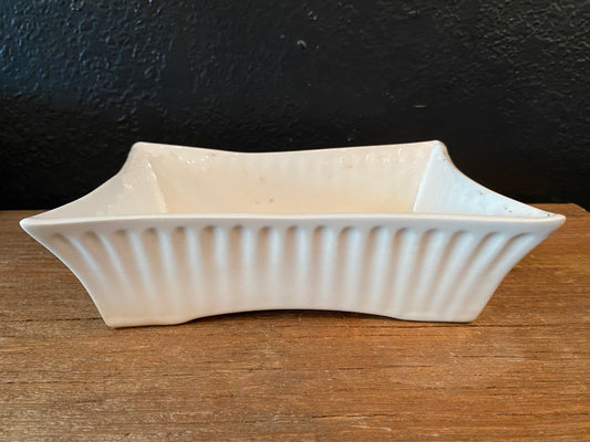 White USA Planter