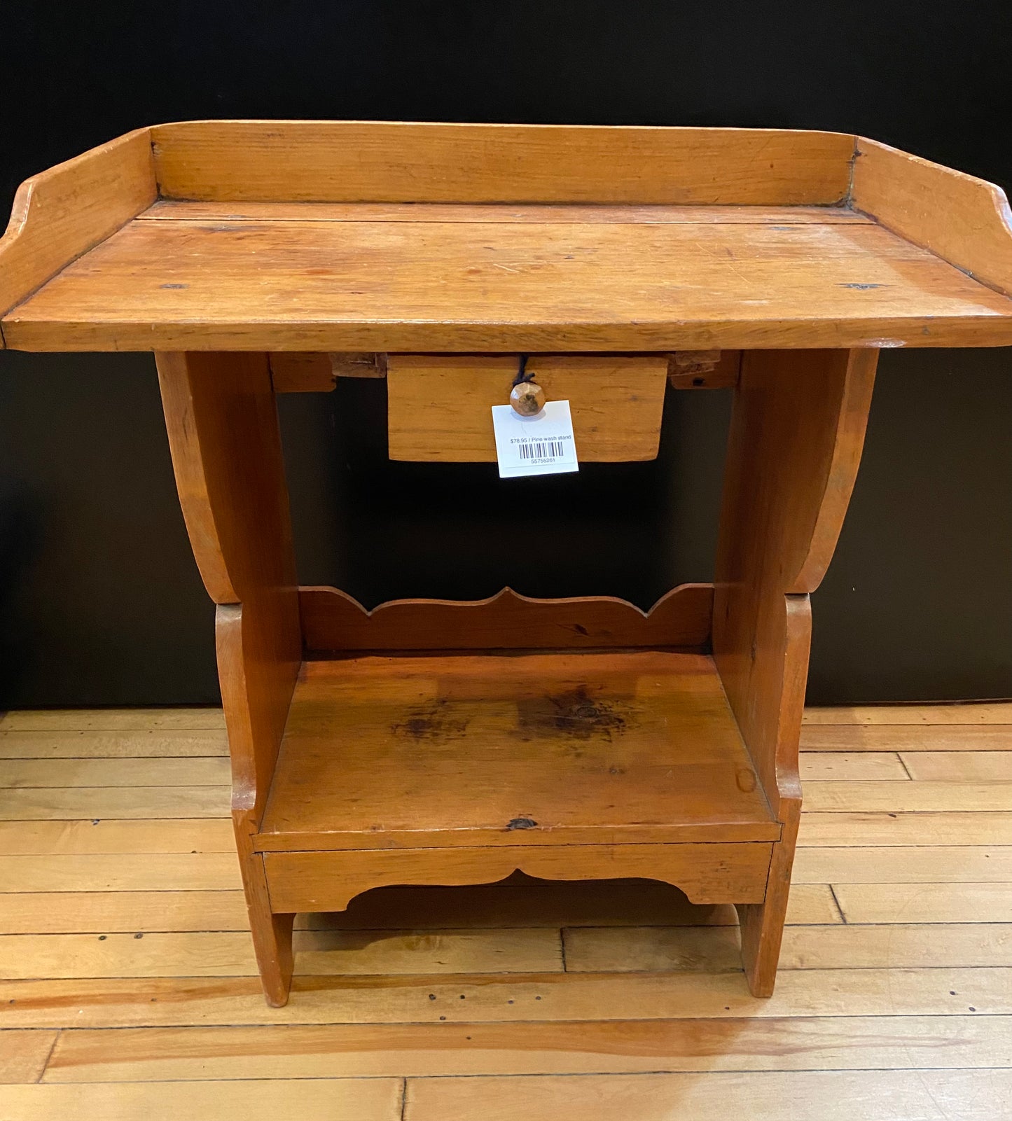 Pine Wash Stand