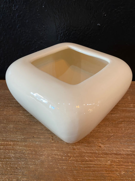 Haeger Creamy White Planter