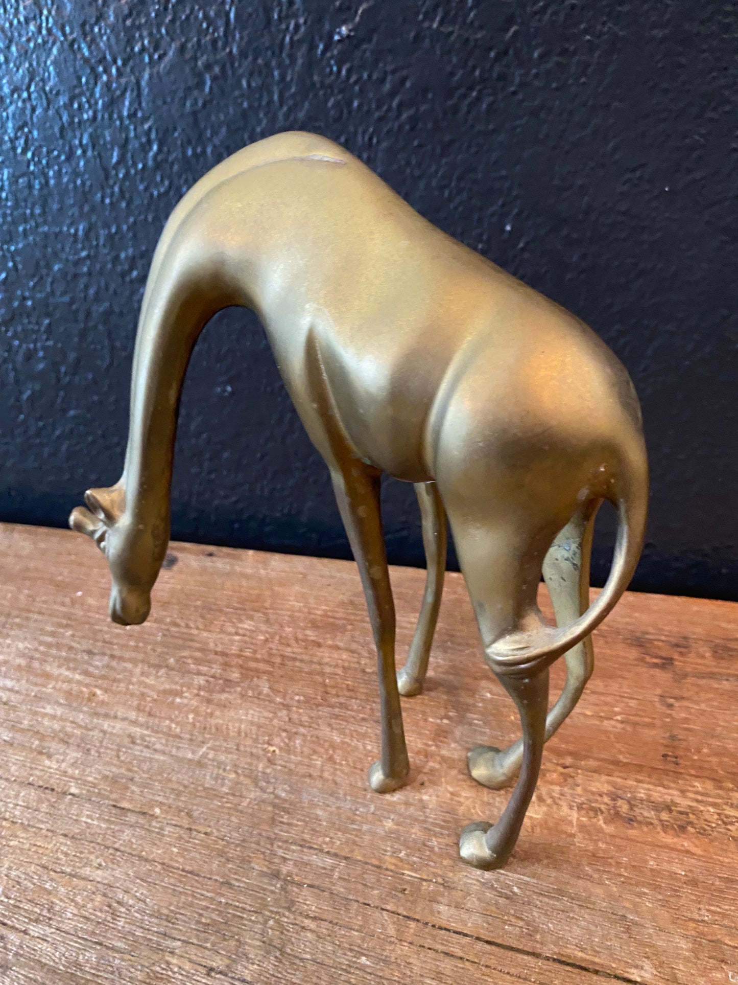 Brass Giraffe | Looking Down