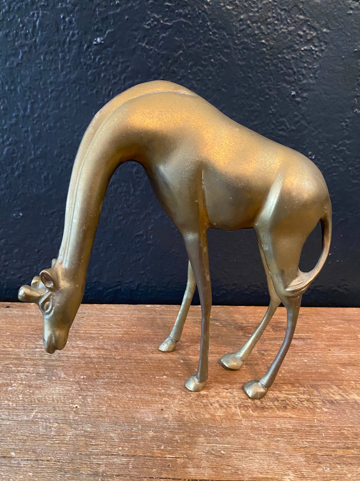 Brass Giraffe | Looking Down