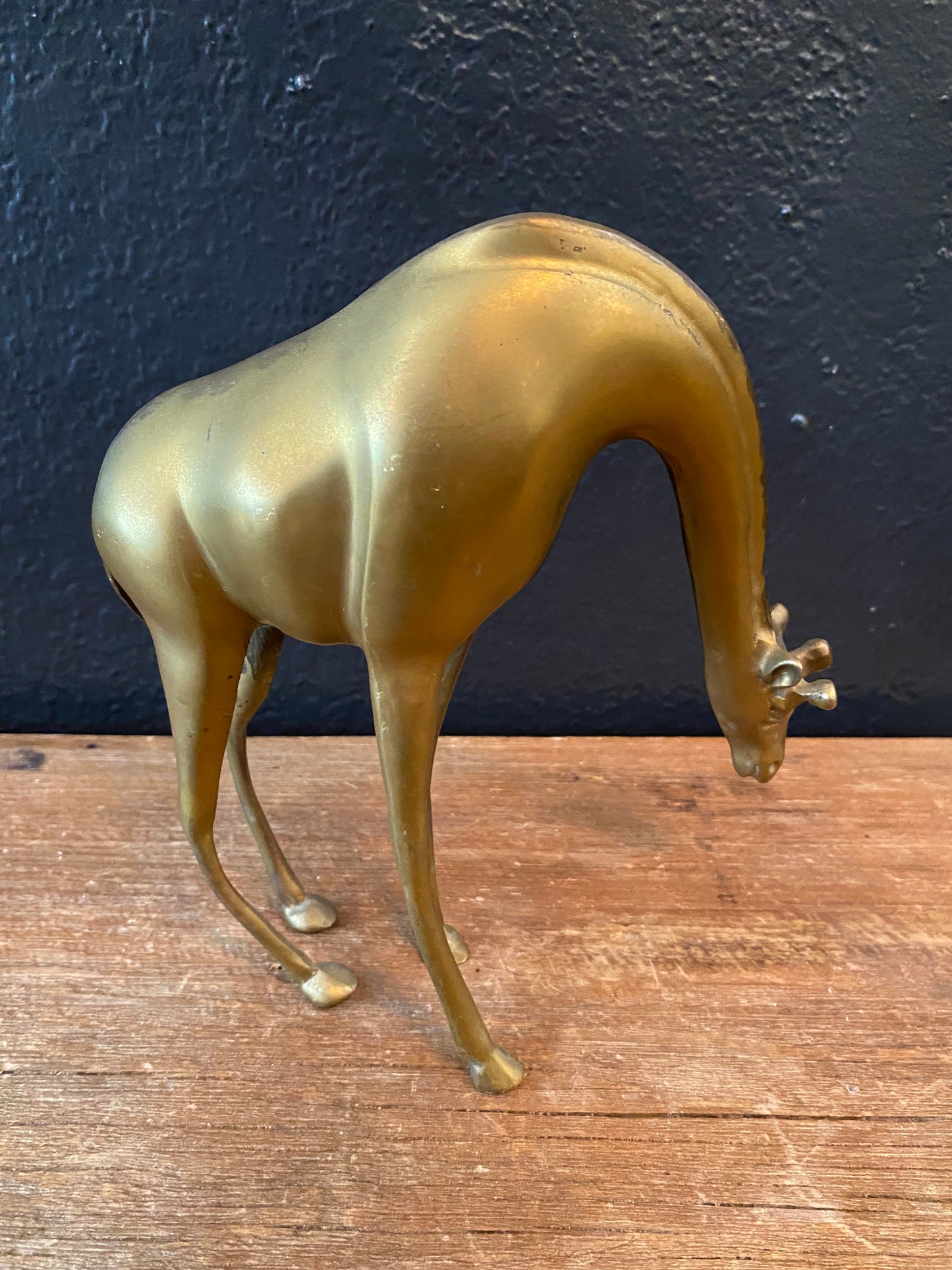 Brass Giraffe | Looking Down