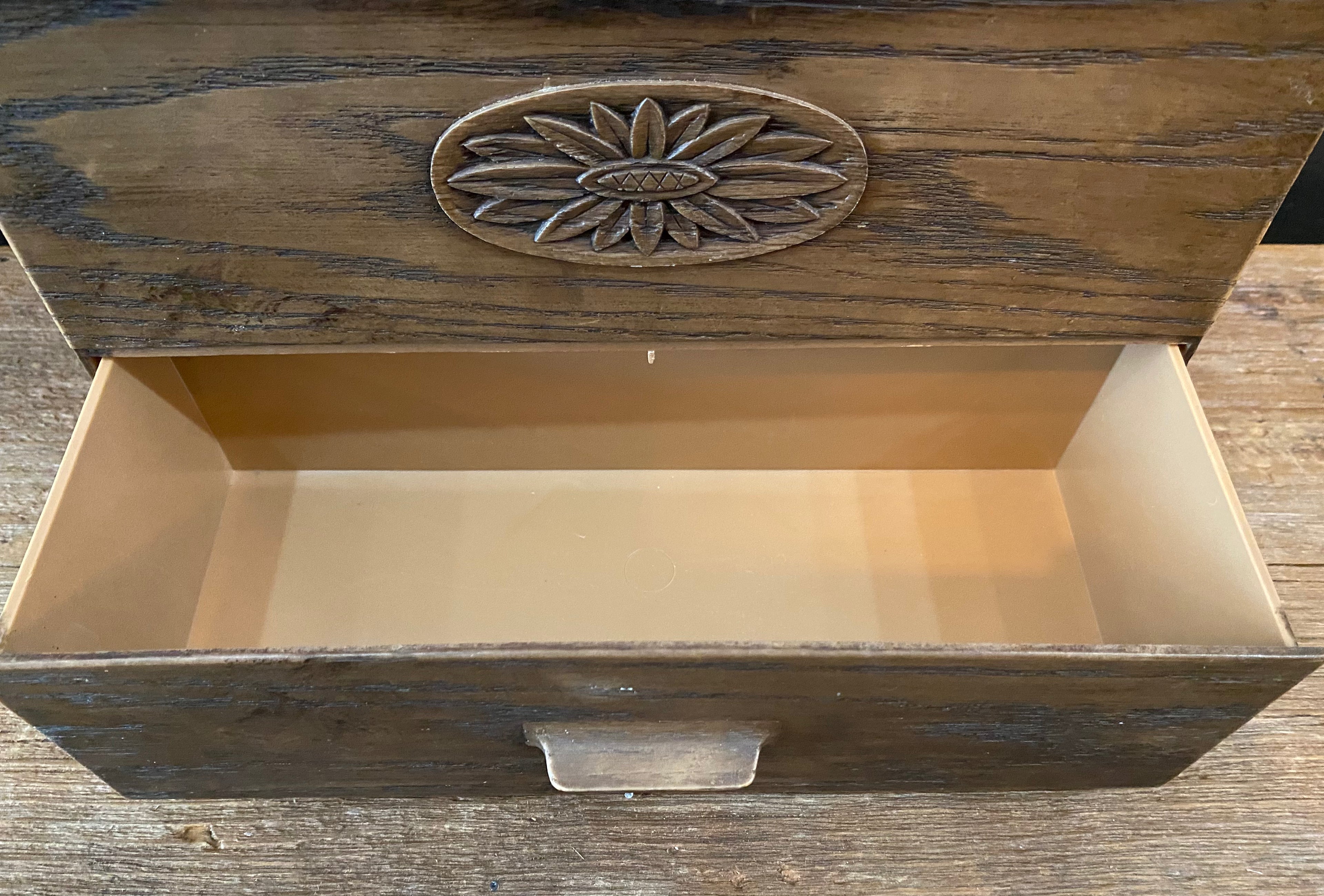 Lerner Organizer With Drawers