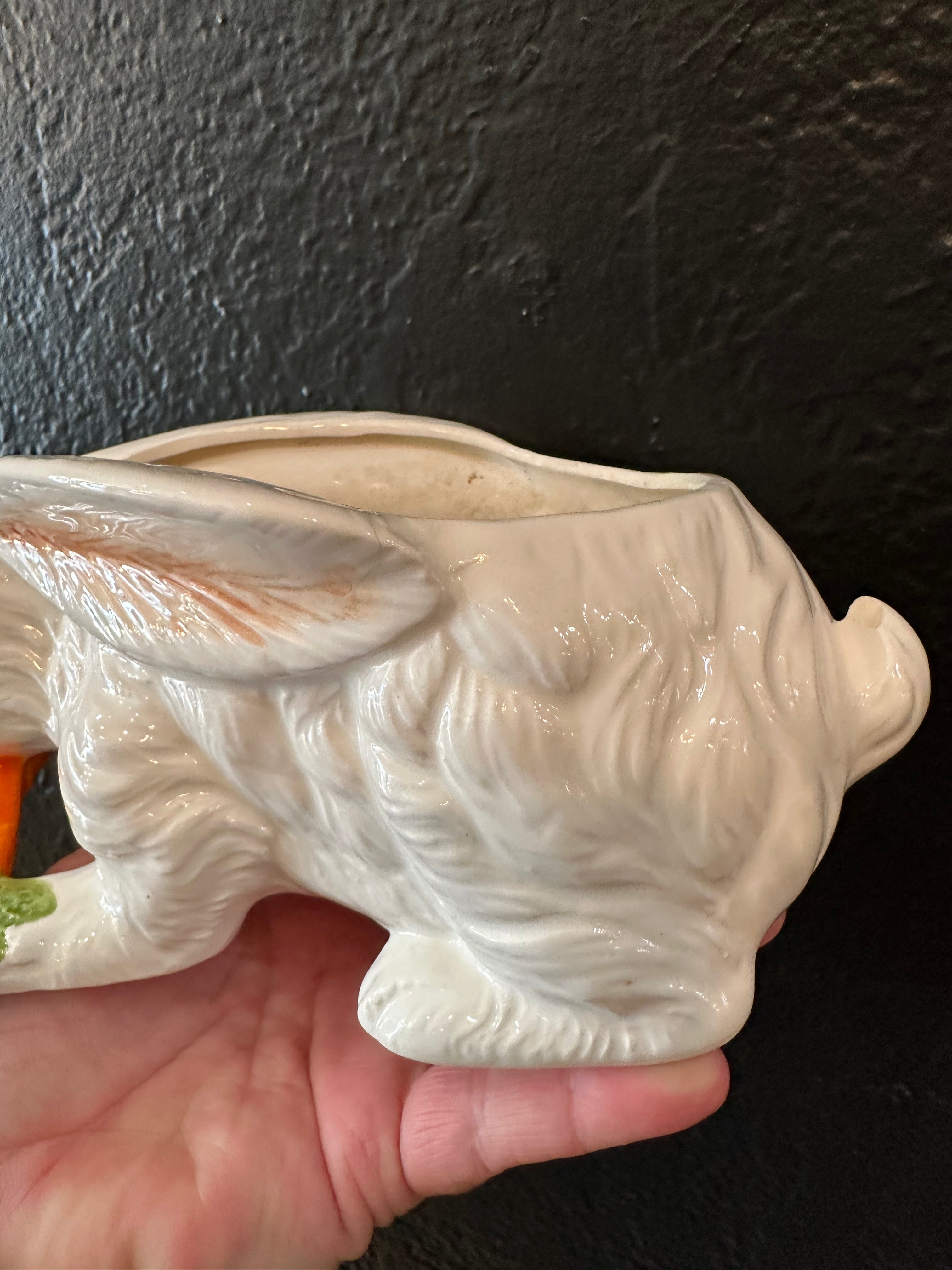 Bunny Planter With Carrot