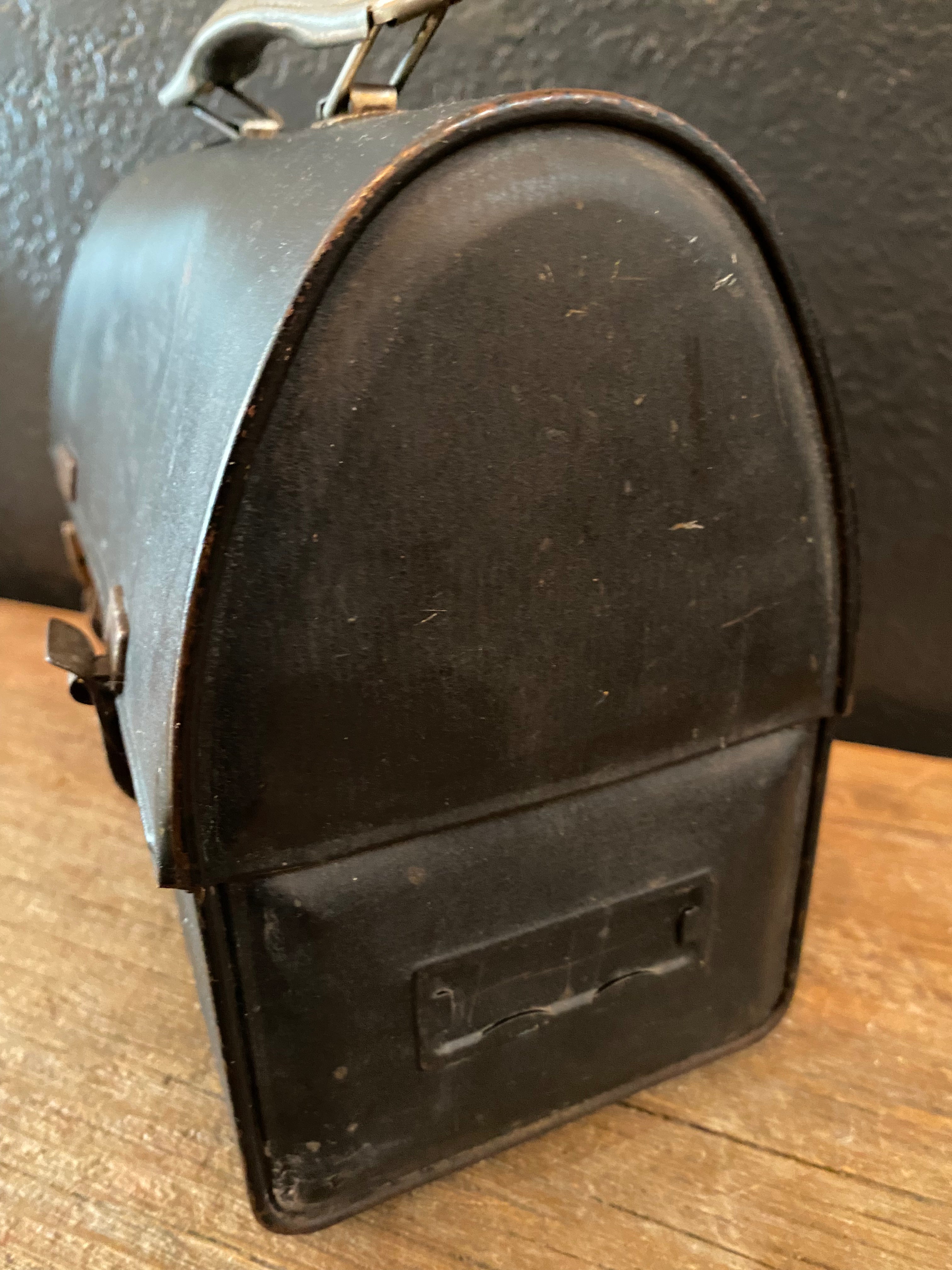 Black Lunch Box