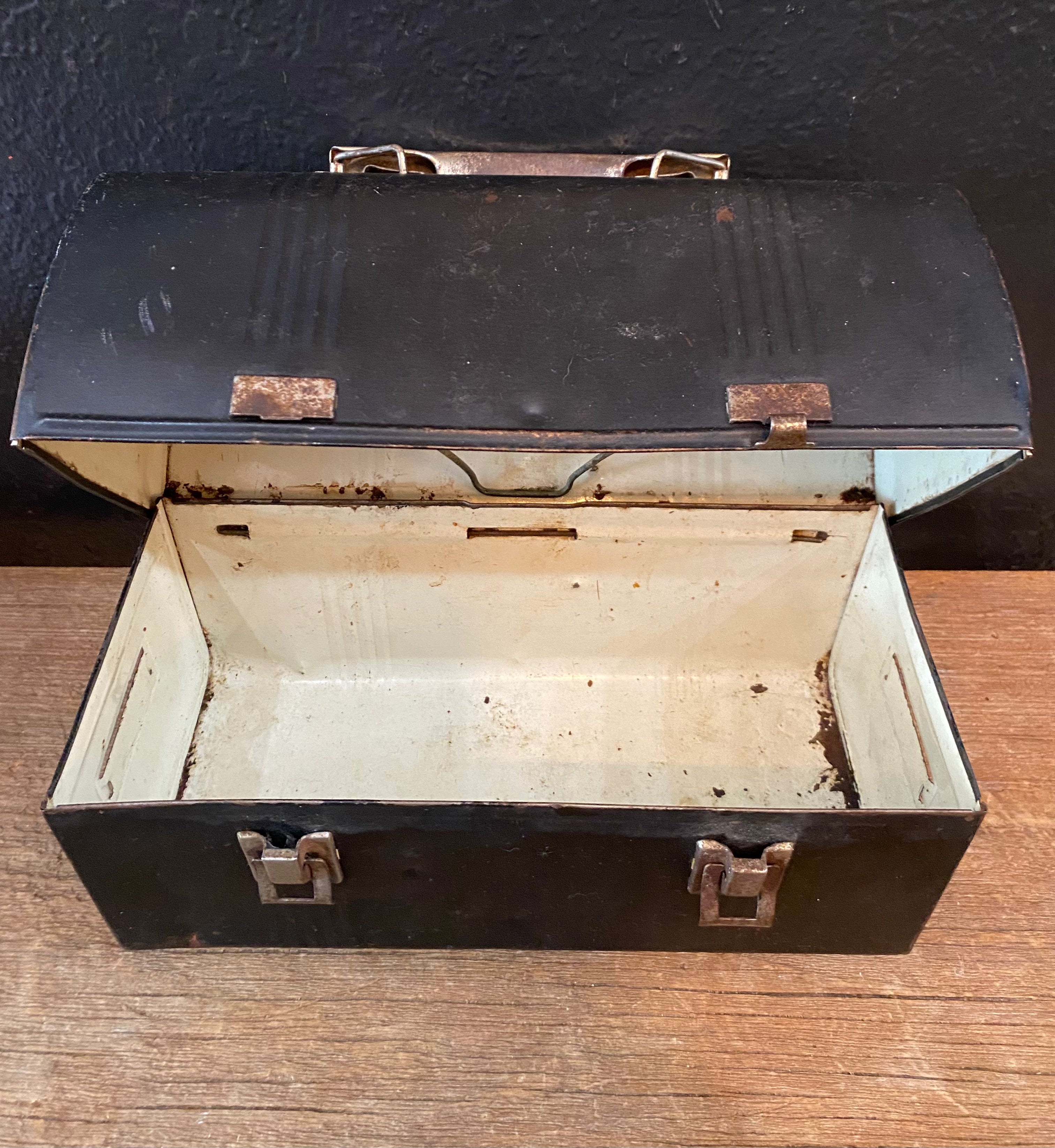 Black Lunch Box