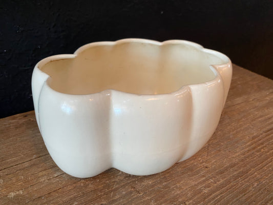 Red Wing USA Planter