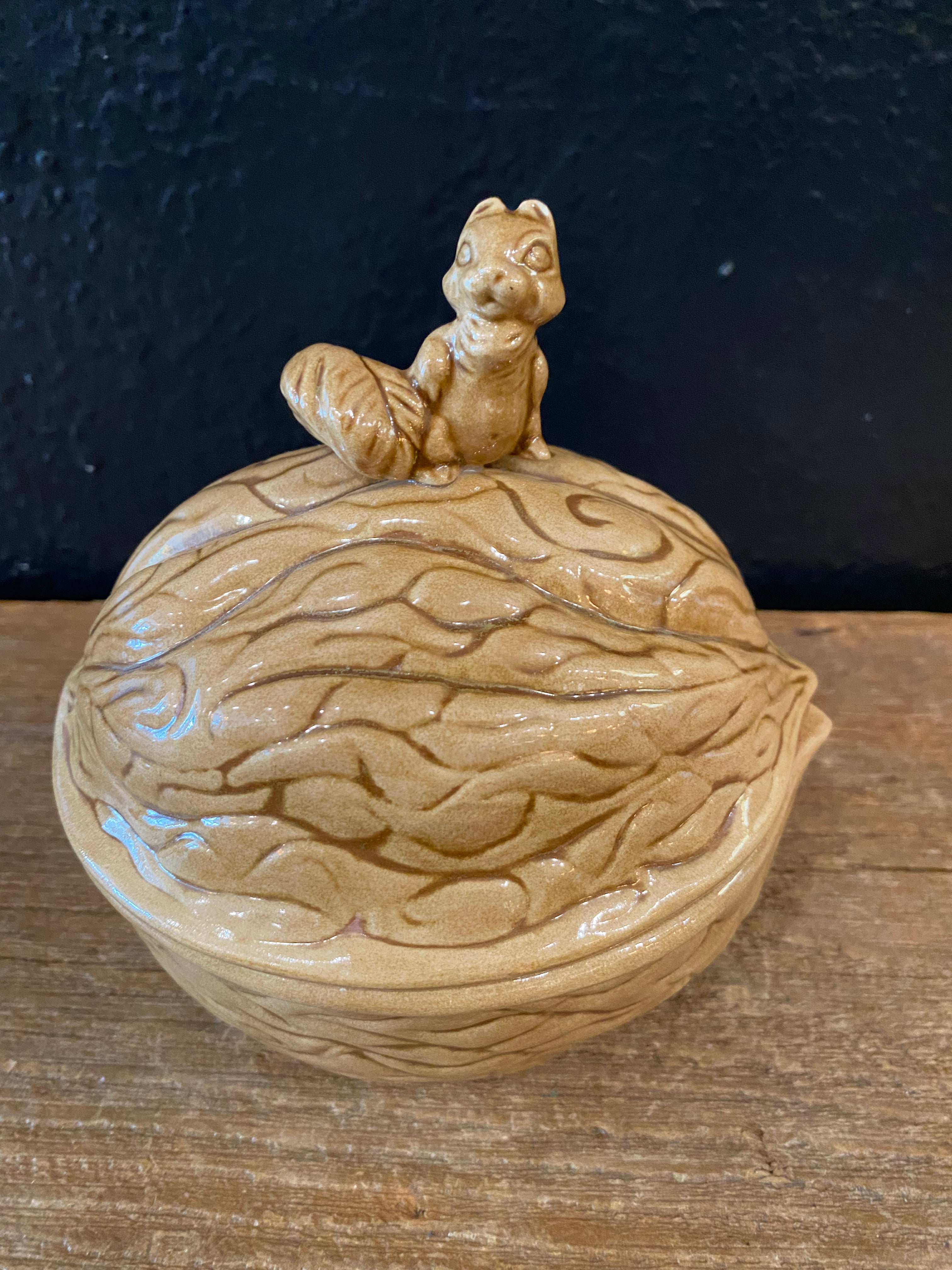Squirrel Nut Dish