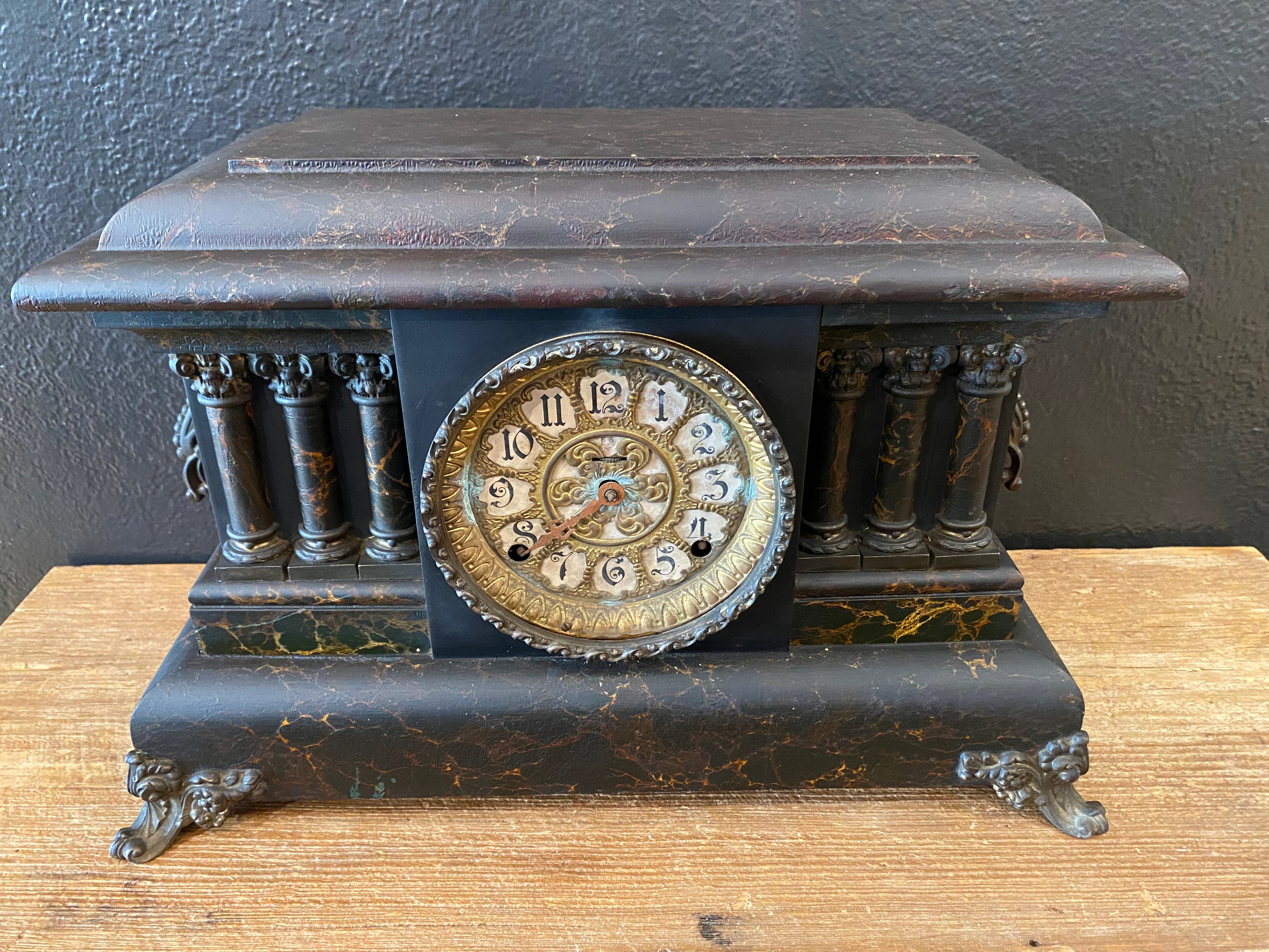Adamante Box Mantle Clock
