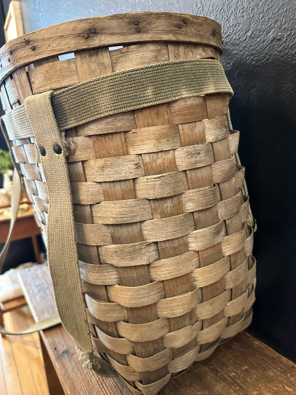 Antique Adirondack Trapper’s Basket