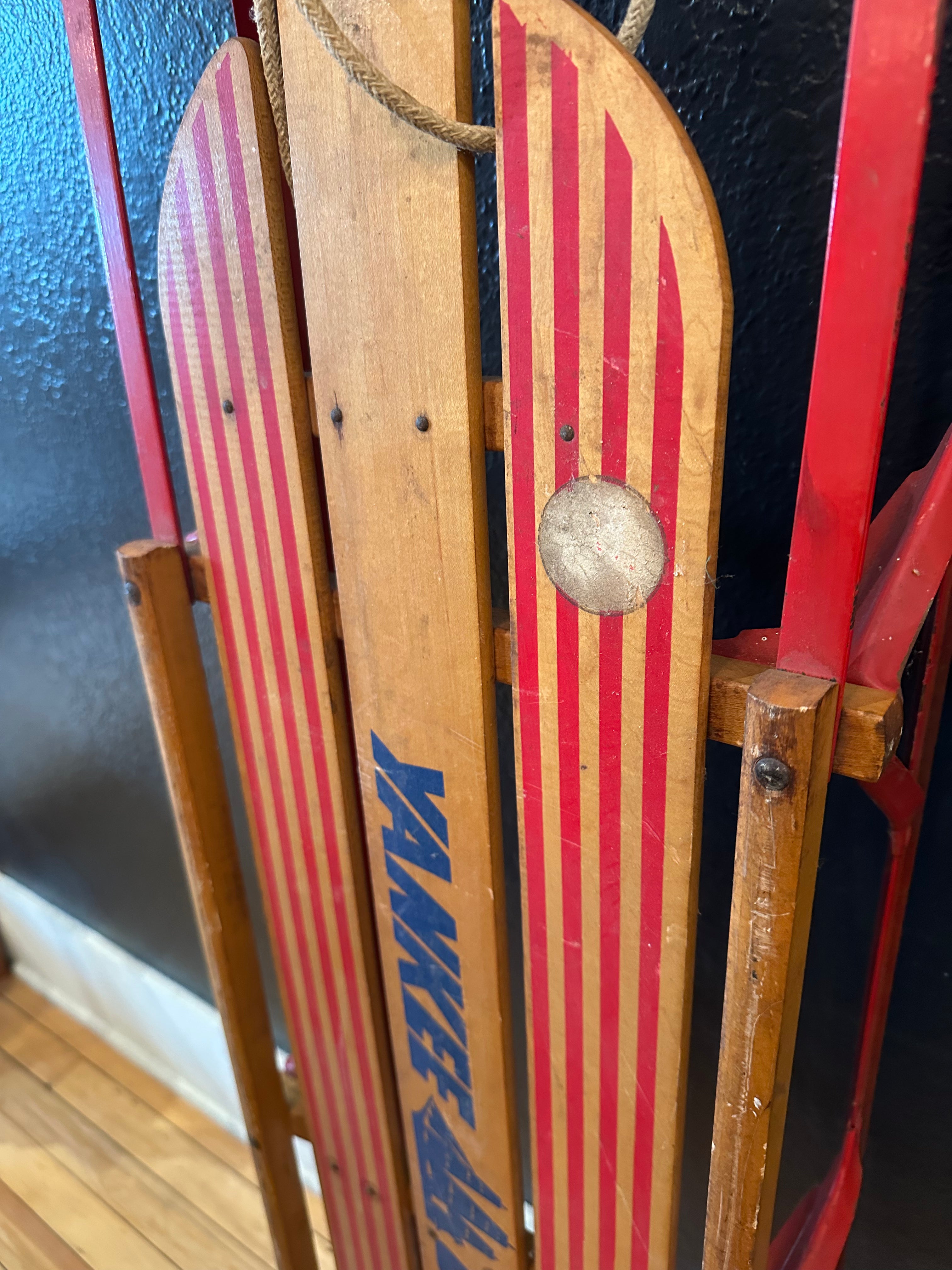 Vintage Yankee Clipper Runner Sled
