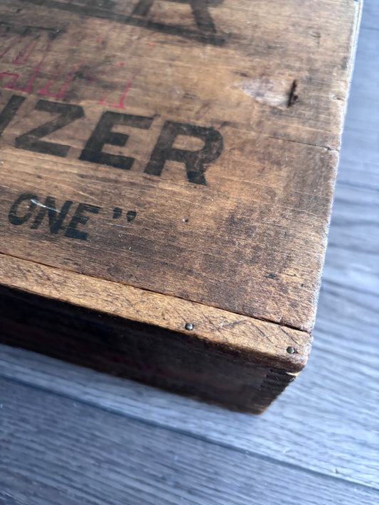 Dovetailed Shaler Steam Vulcanizer Wood Box
