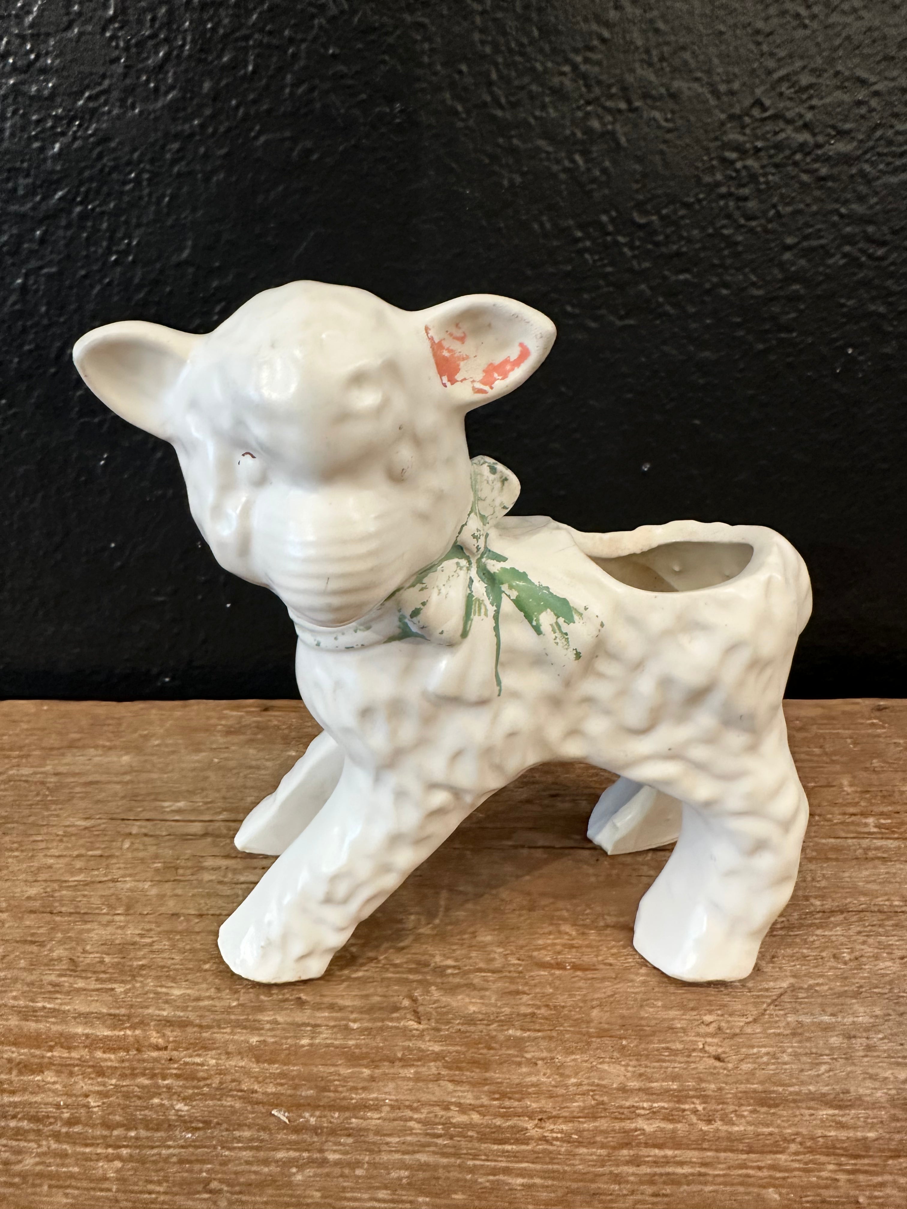 Lamb Planter
