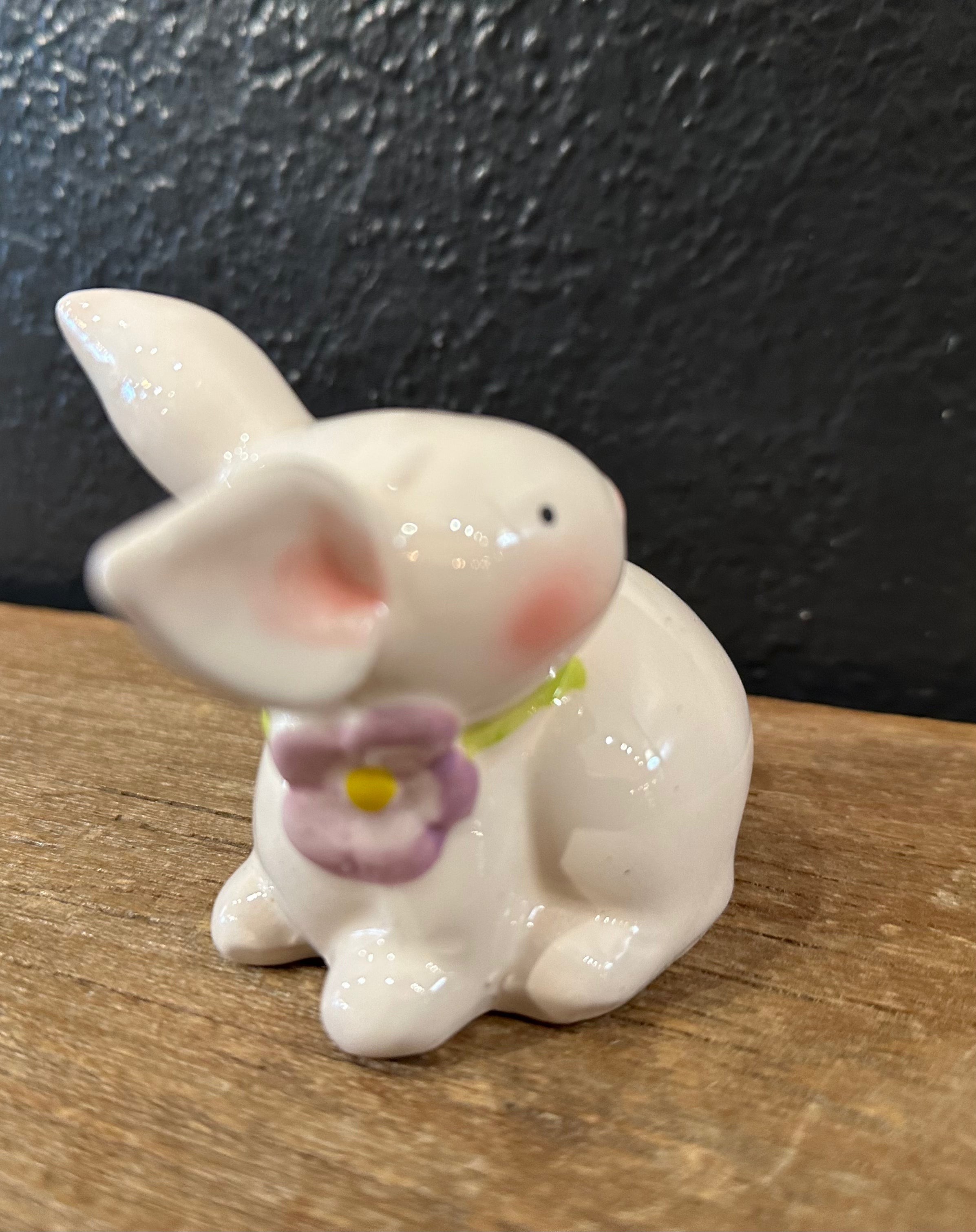 Ceramic Bunny | Violet Flower