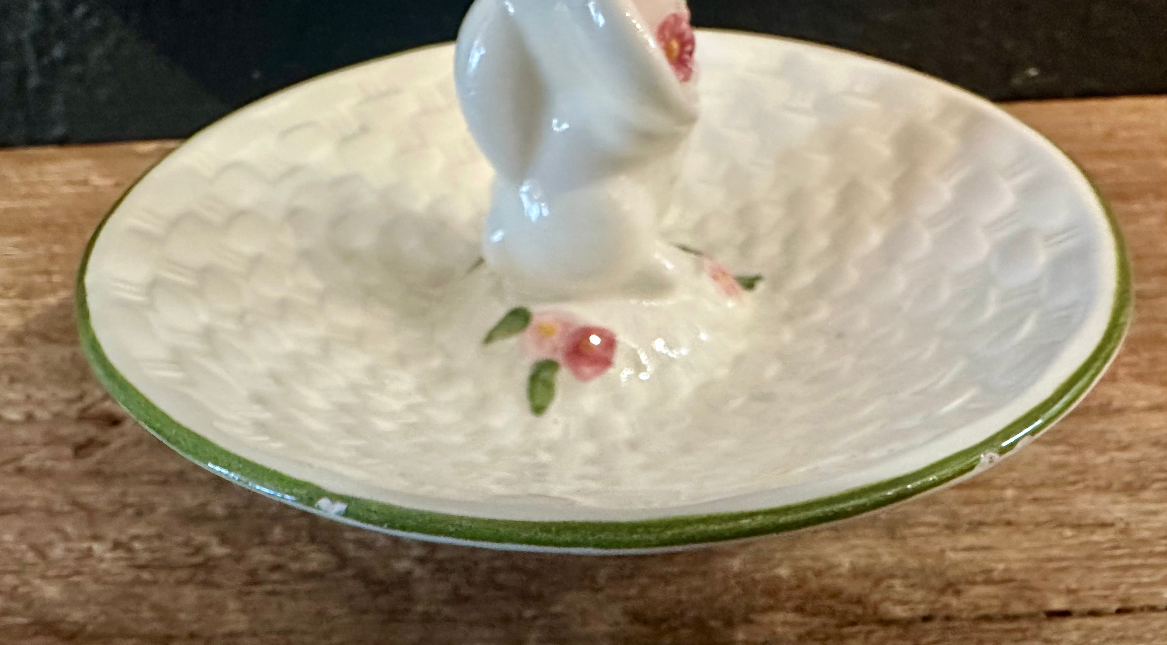 Basket Weave Bunny Dish