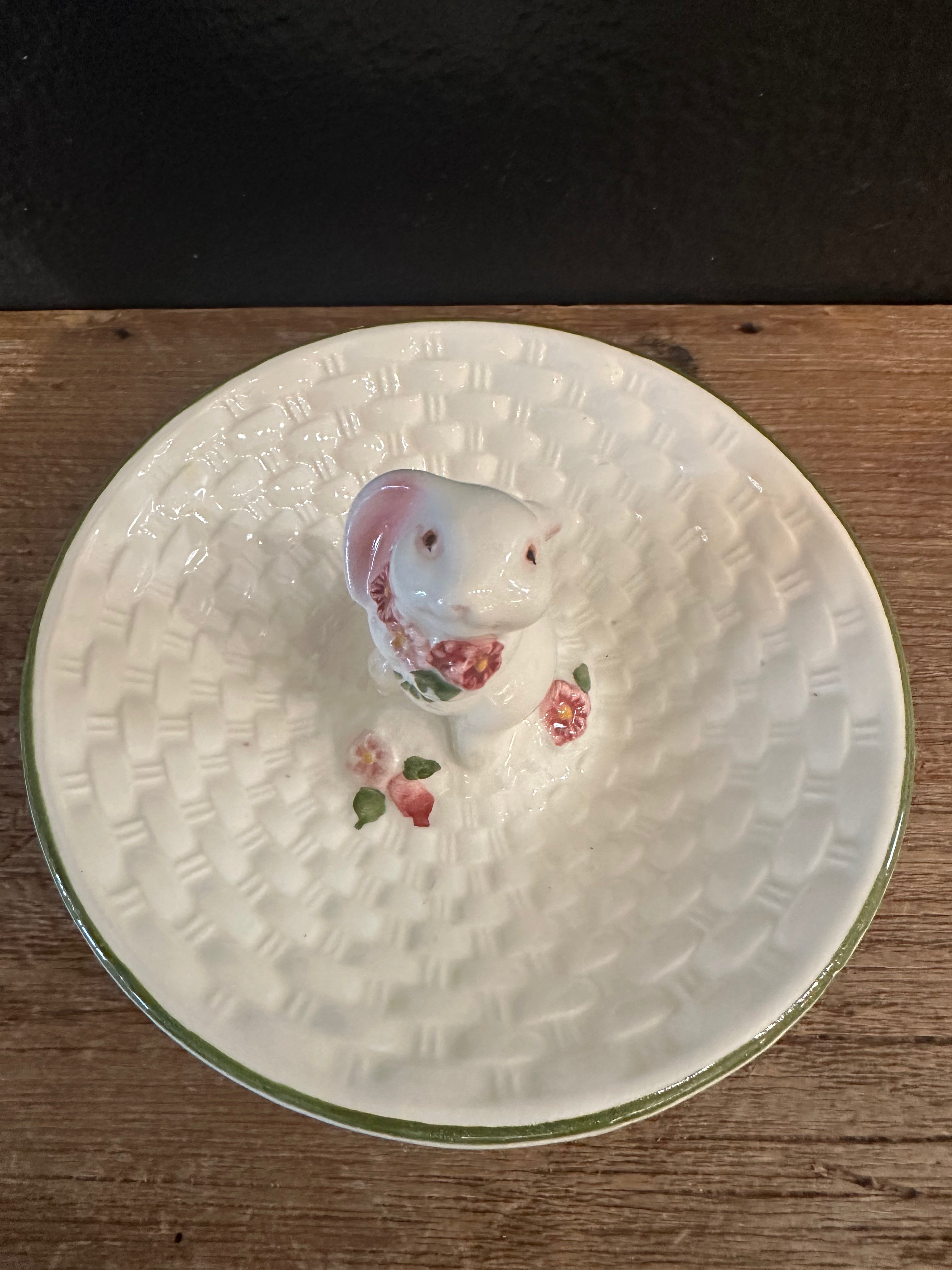 Basket Weave Bunny Dish