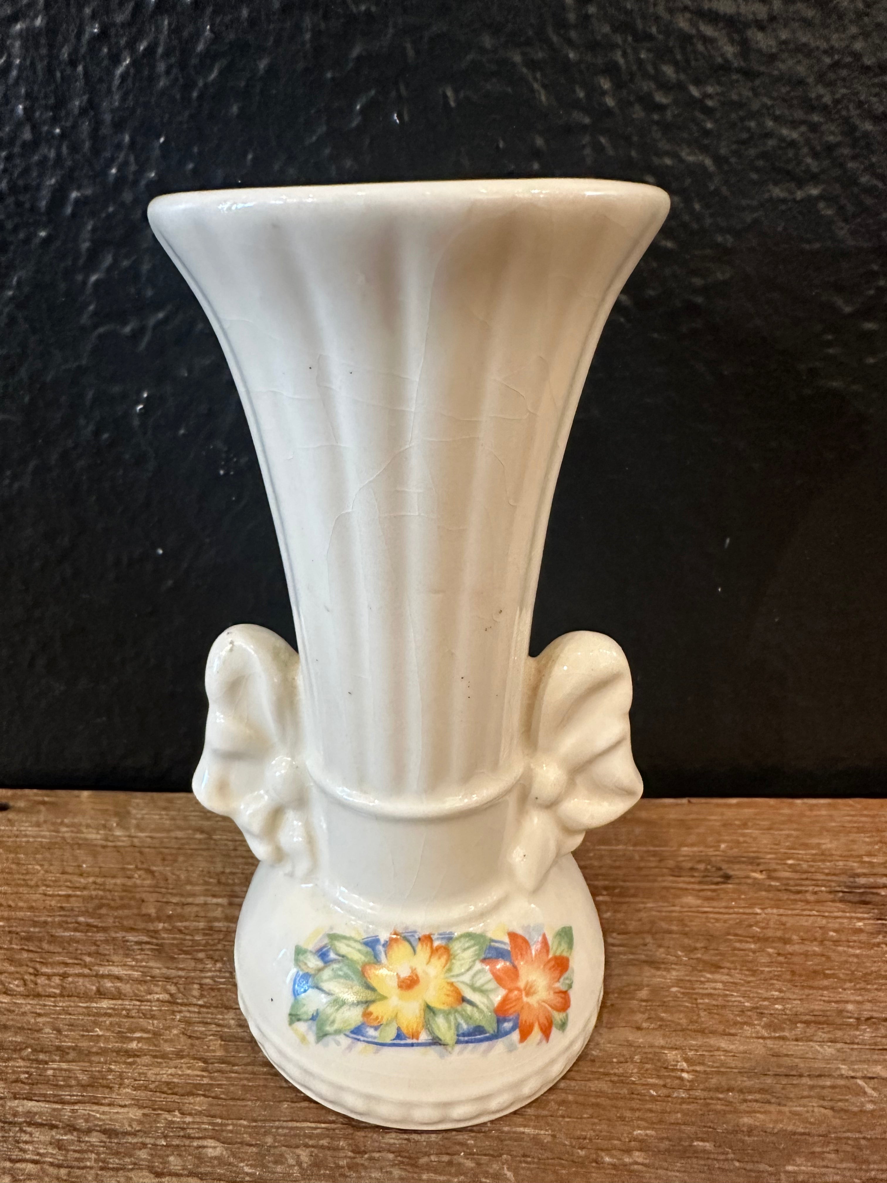 Vintage Vase | Floral Pattern