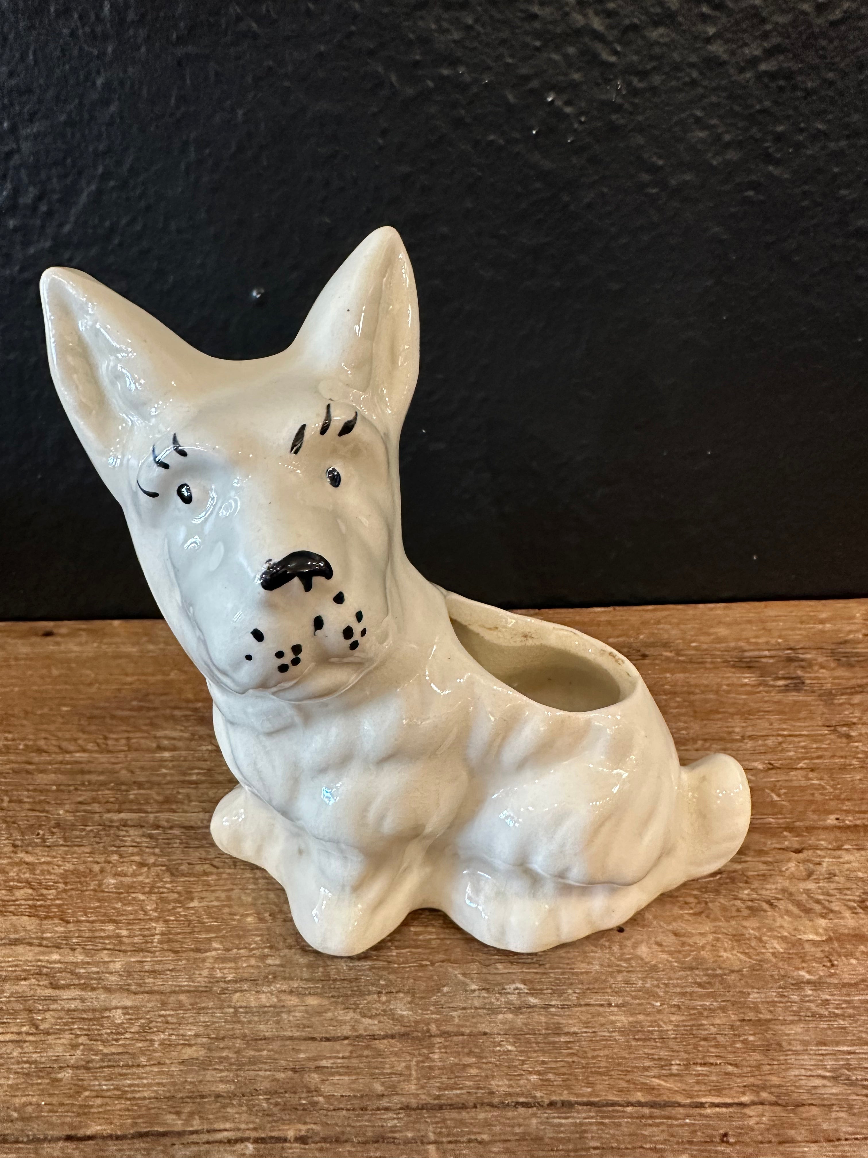 Scottie Planter
