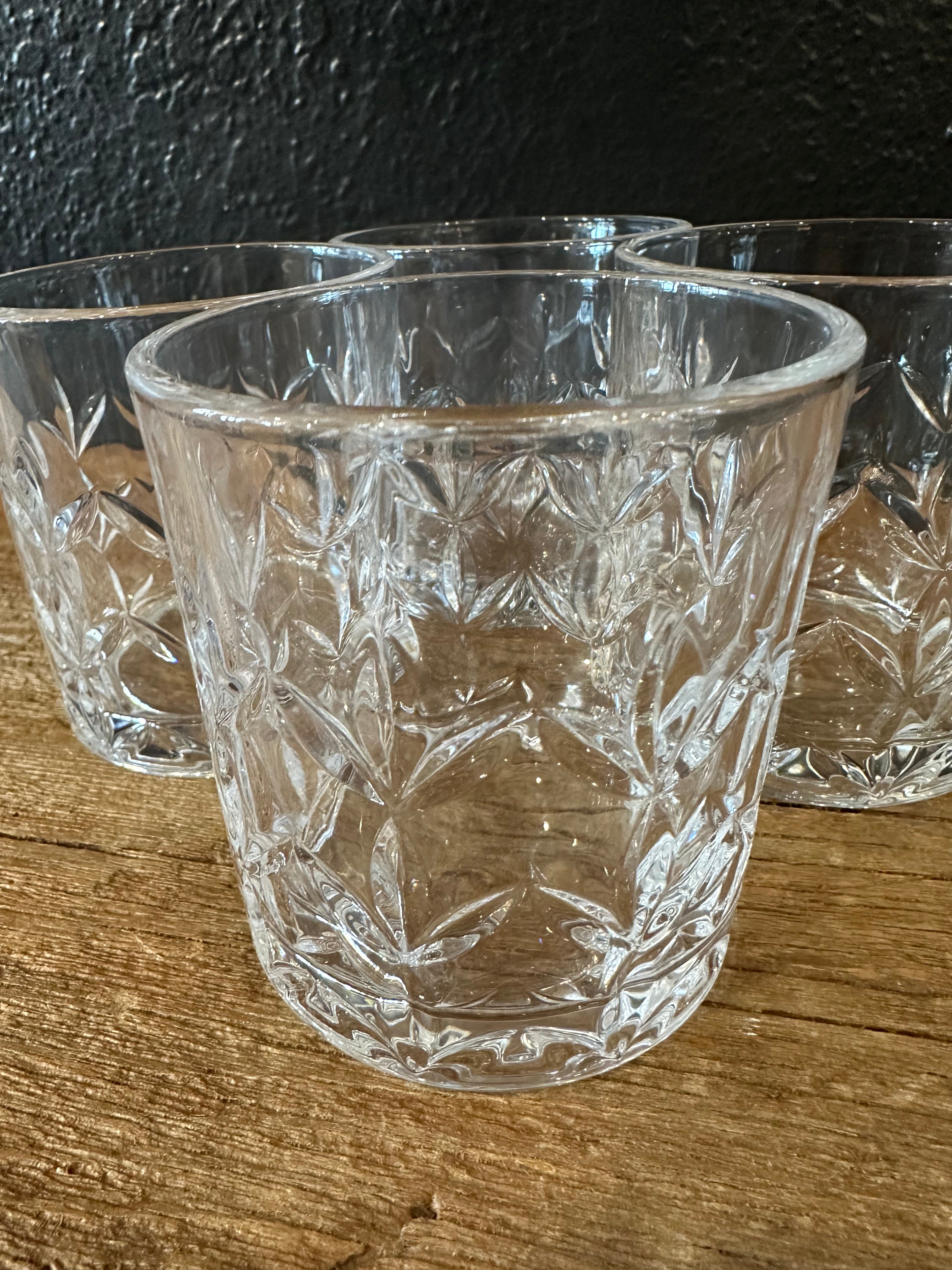 Leaf Pattern Rocks Glasses | Set Of Four