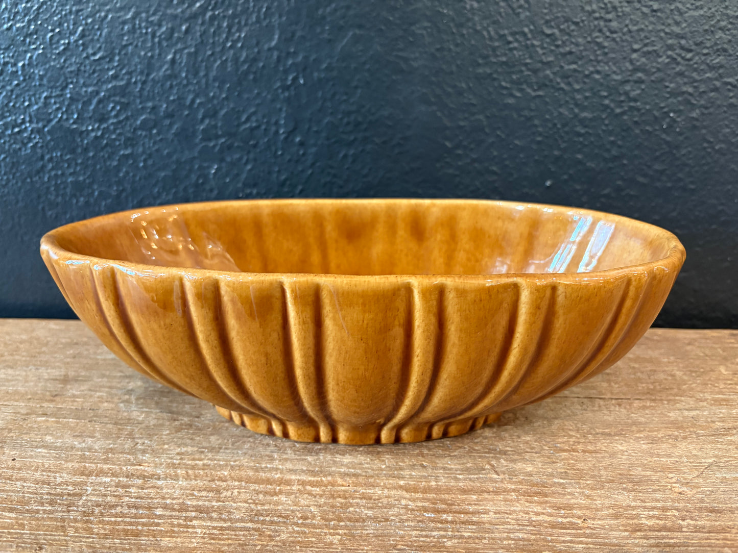 Haeger Brown Ribbed Bowl|Planter