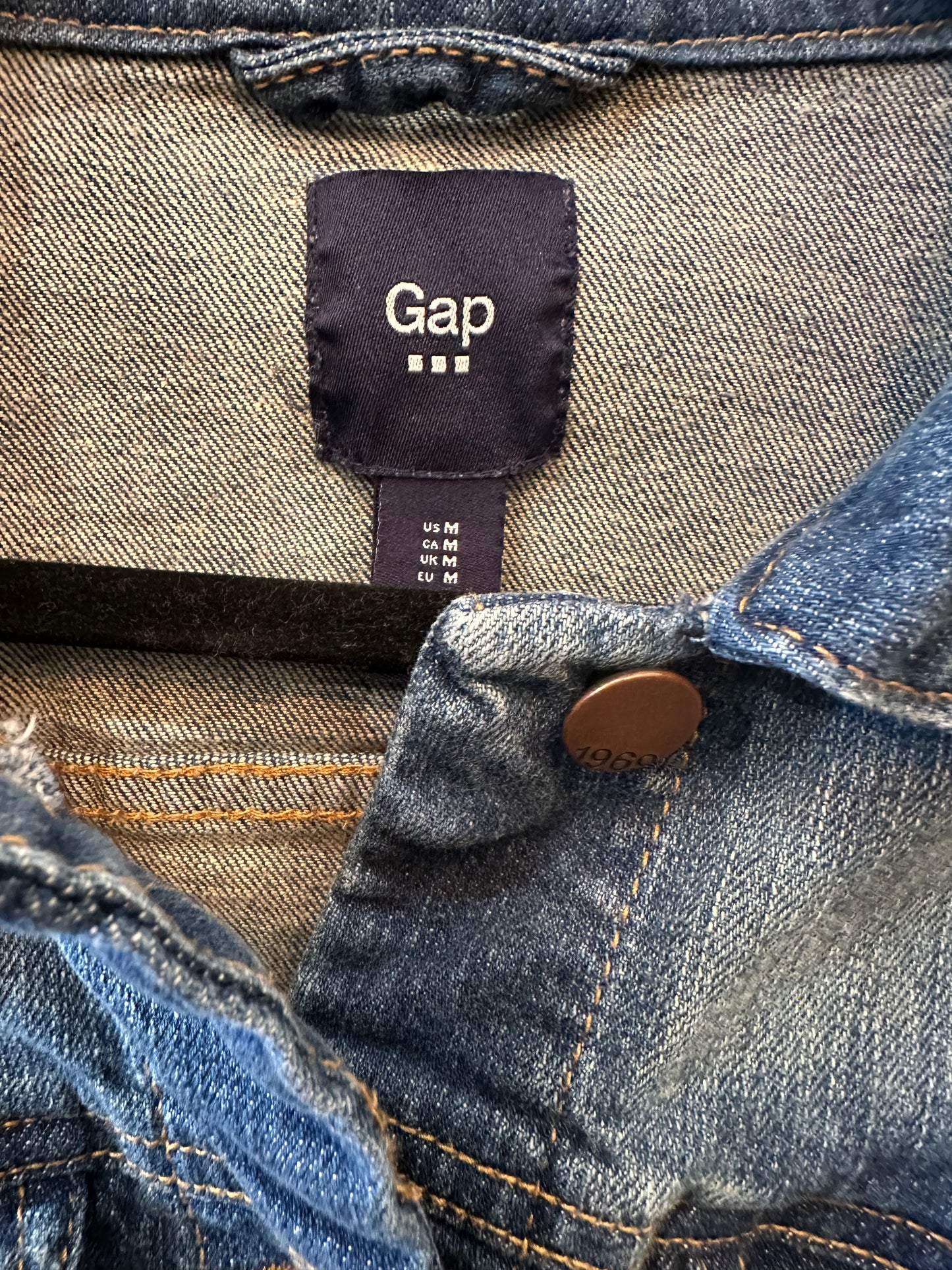Gap Jean Jacket | Medium