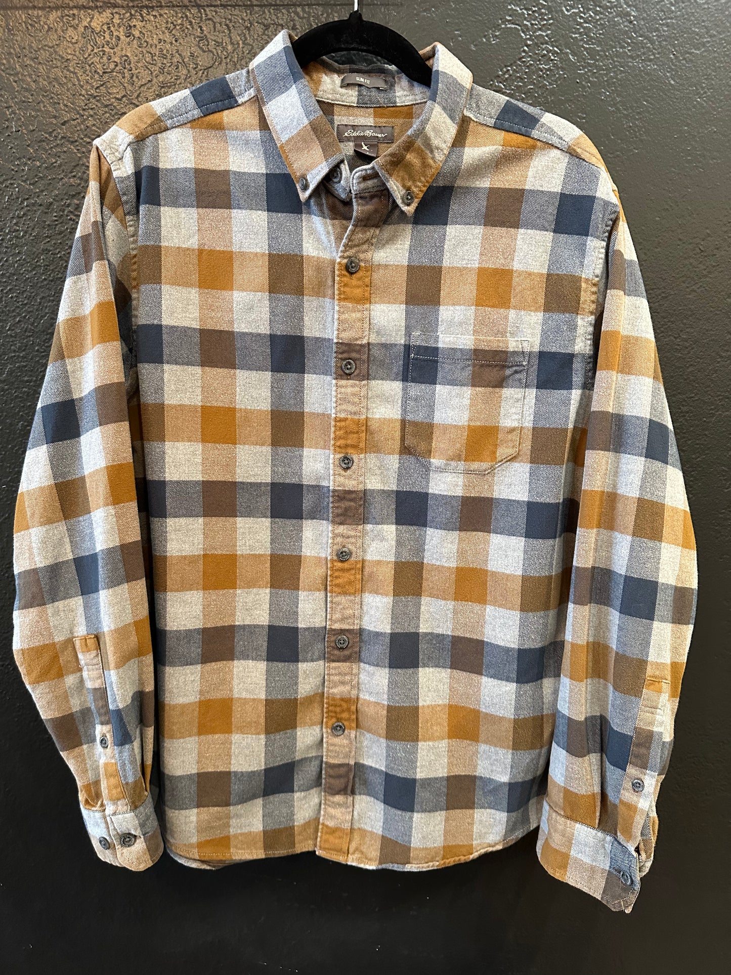Eddie Bauer Plaid Flannel ￼| Slim Fit