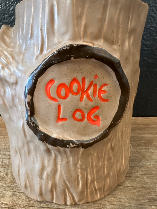 Cookie Log Cookie Jar With Squirrel