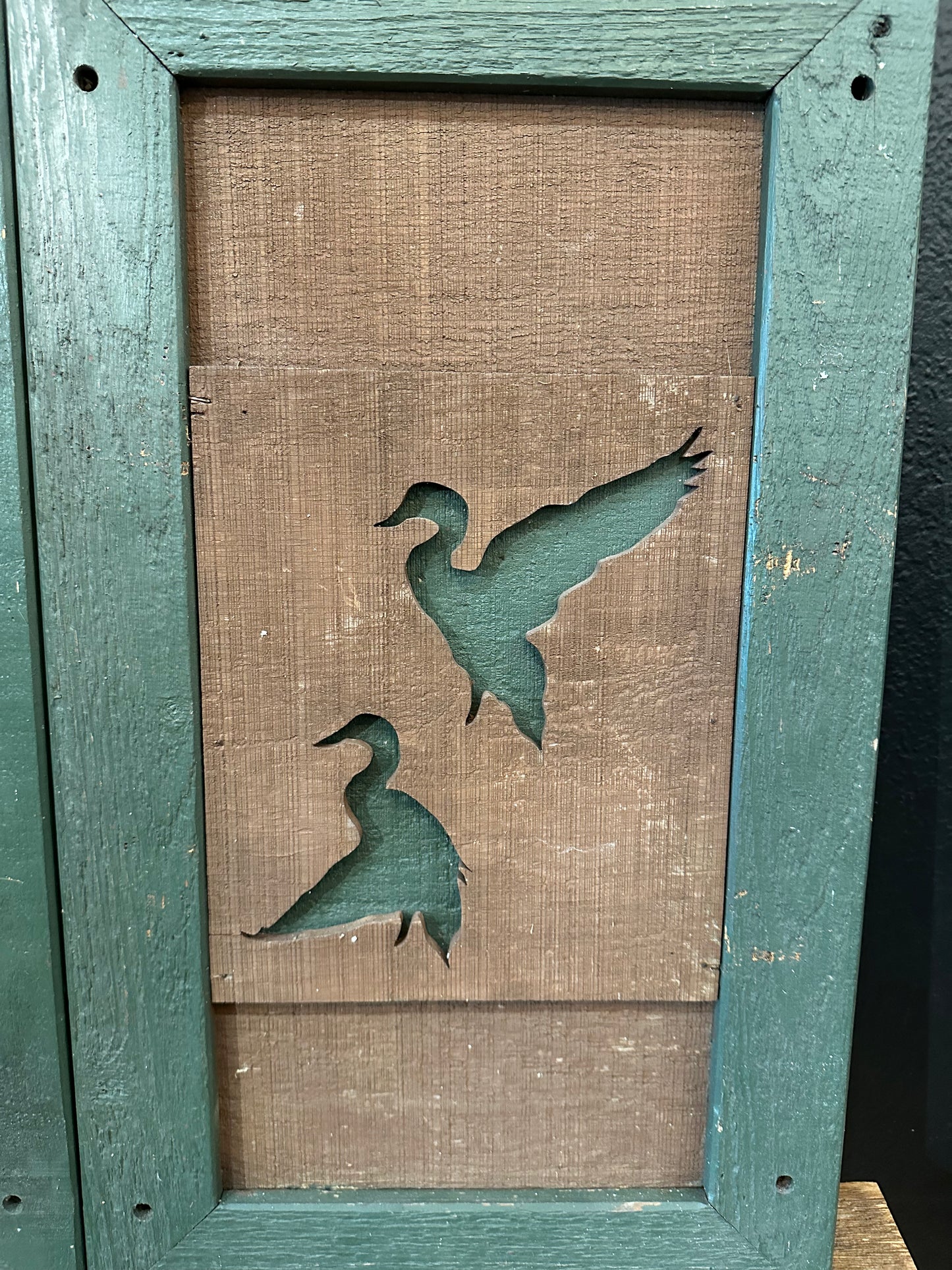 Vintage Duck Shutter