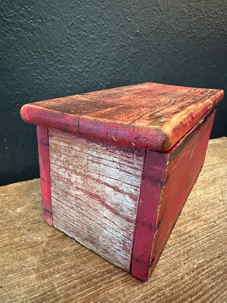 Primitive Red Box With Lid