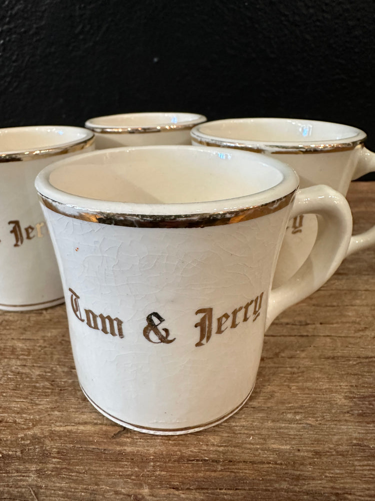 Vintage Tom & Jerry Mug Set
