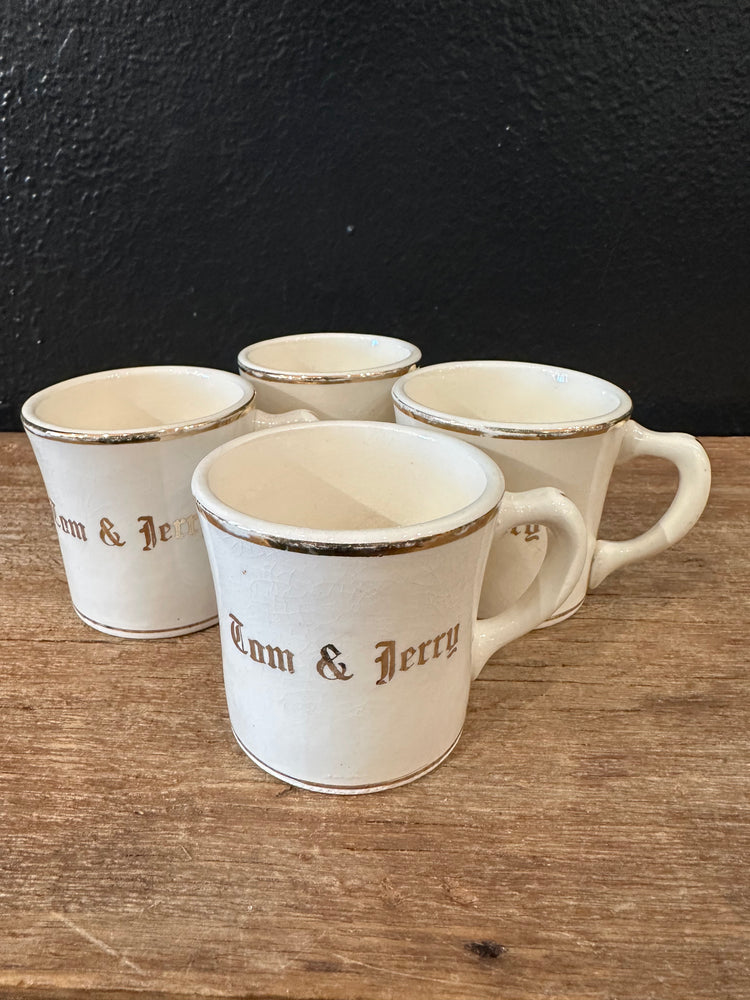 Vintage Tom & Jerry Mug Set