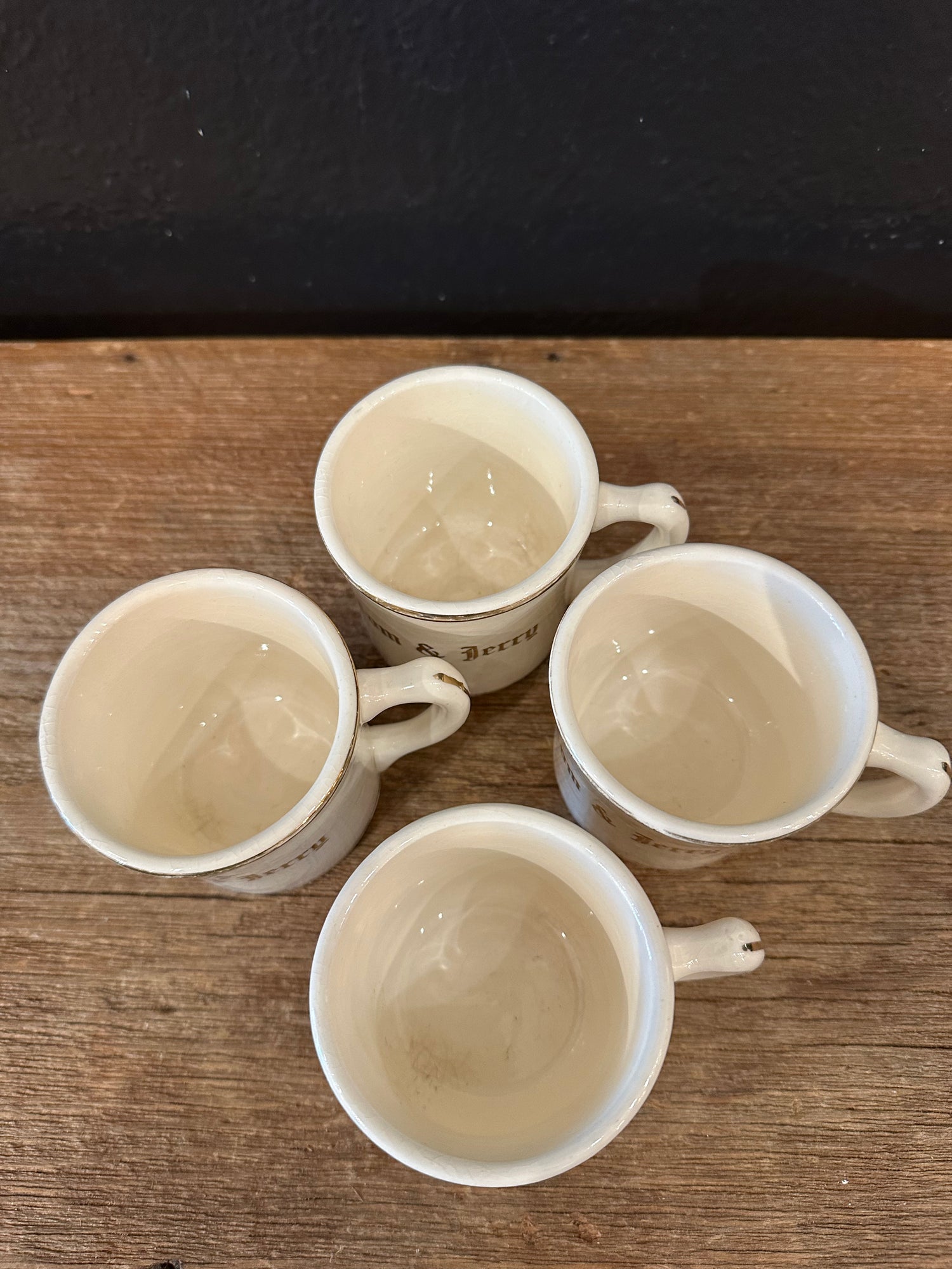 Vintage Tom & Jerry Mug Set