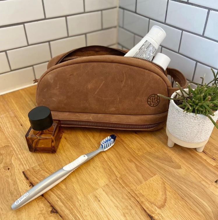 Leather Dopp Kit | Toiletry Bag