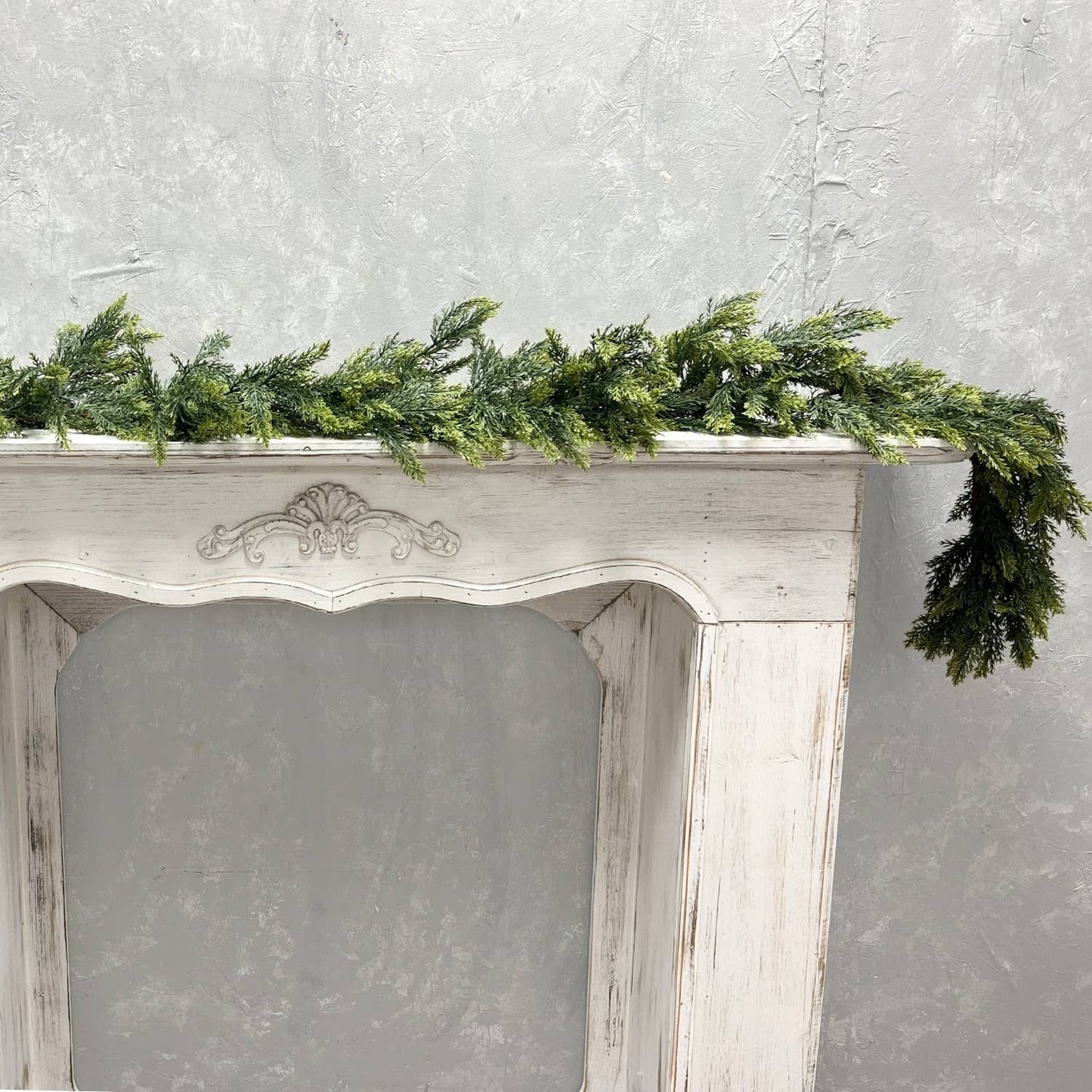 Soft Touch Cedar Garland